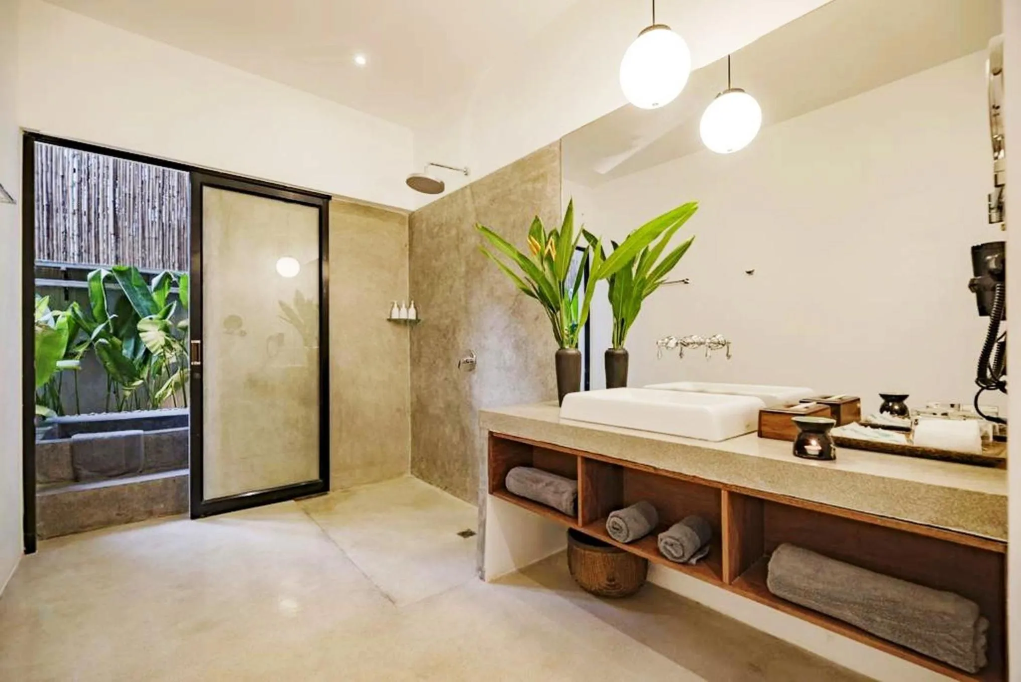 Bathroom in Silver Urban