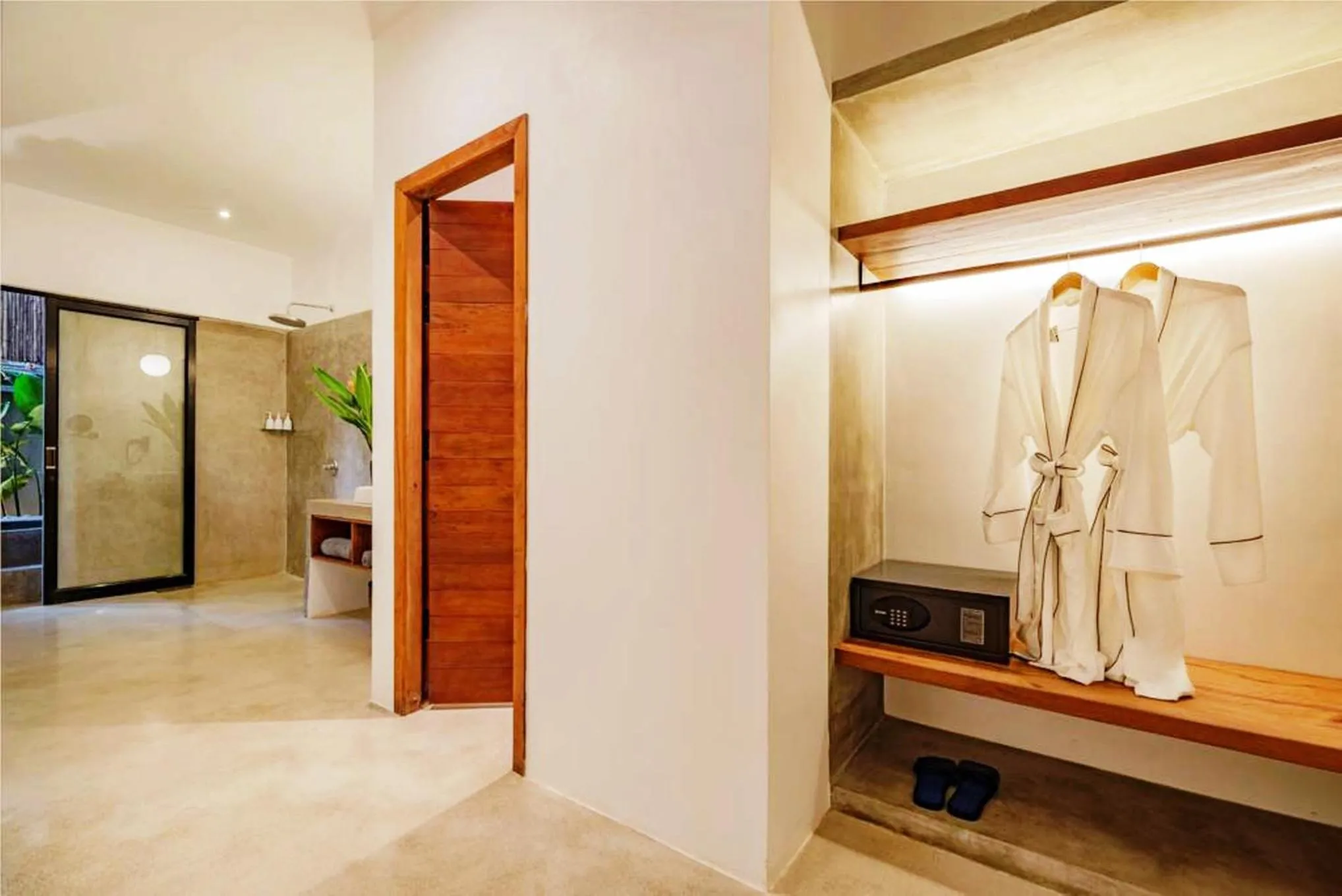 Bathroom in Silver Urban