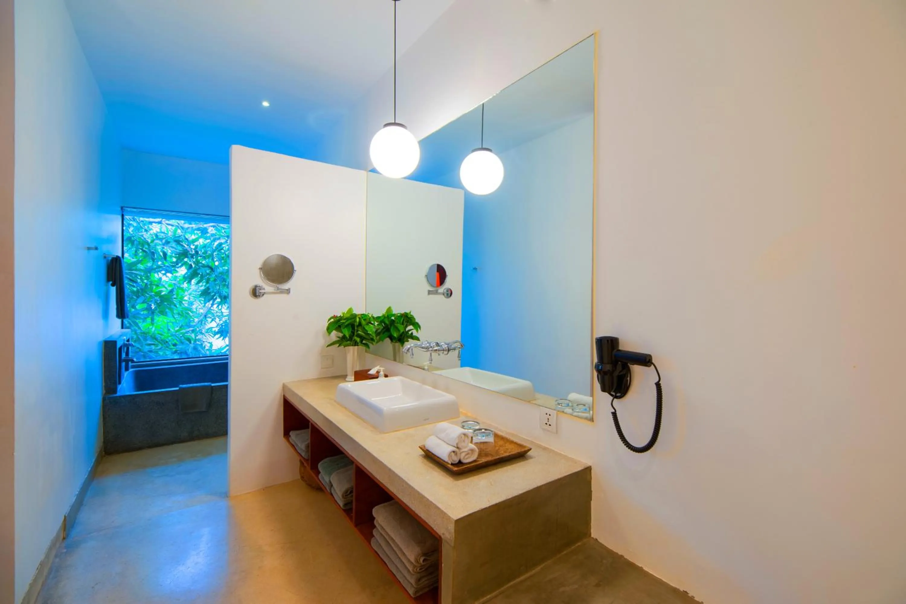 Bathroom in Silver Urban