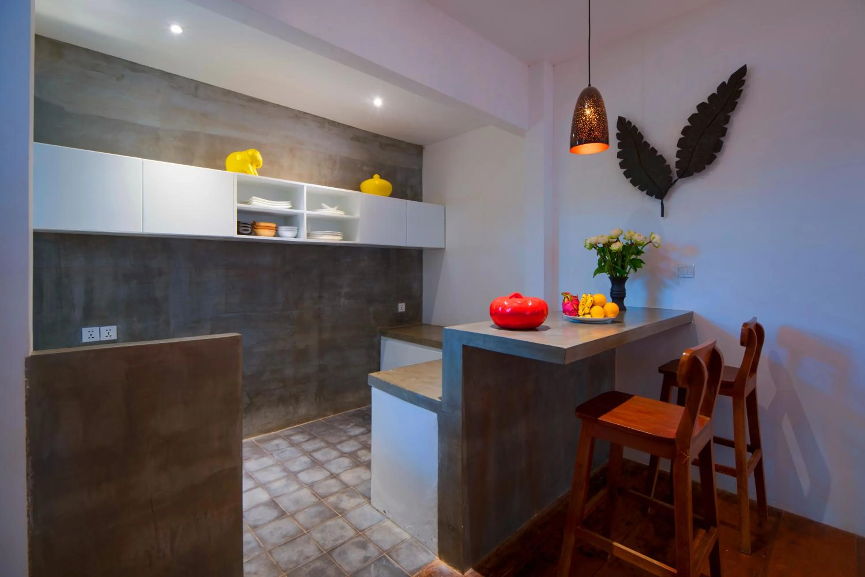 Kitchen or kitchenette in Silver Urban