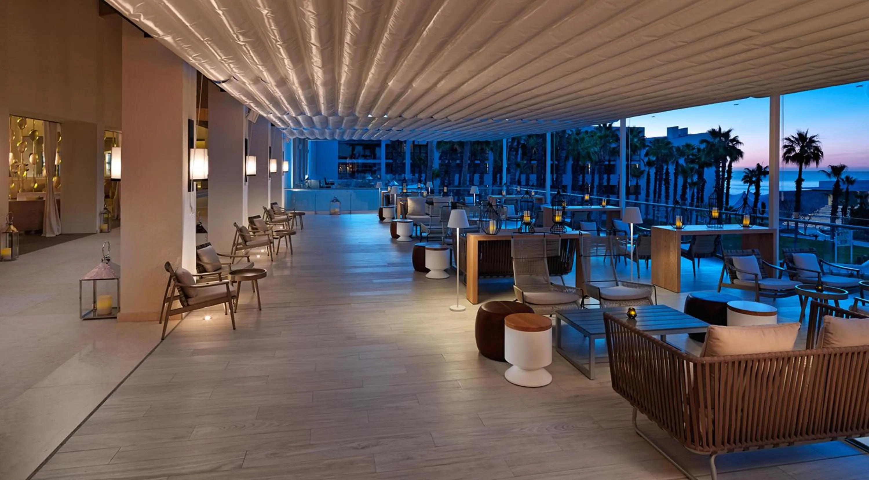 Lounge or bar in Paradisus Los Cabos - Adults Only - All Inclusive