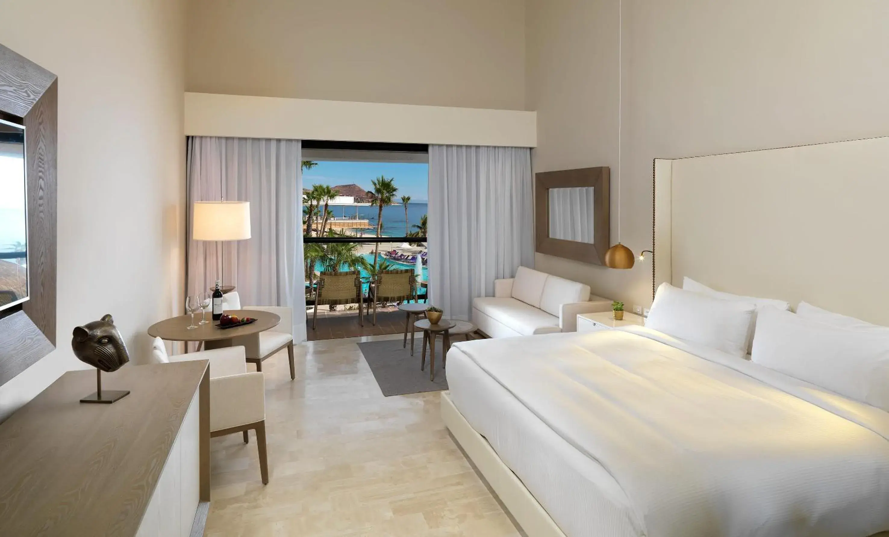 Bed in Paradisus Los Cabos - Adults Only Bed in Paradisus Los Cabos - Adults Only