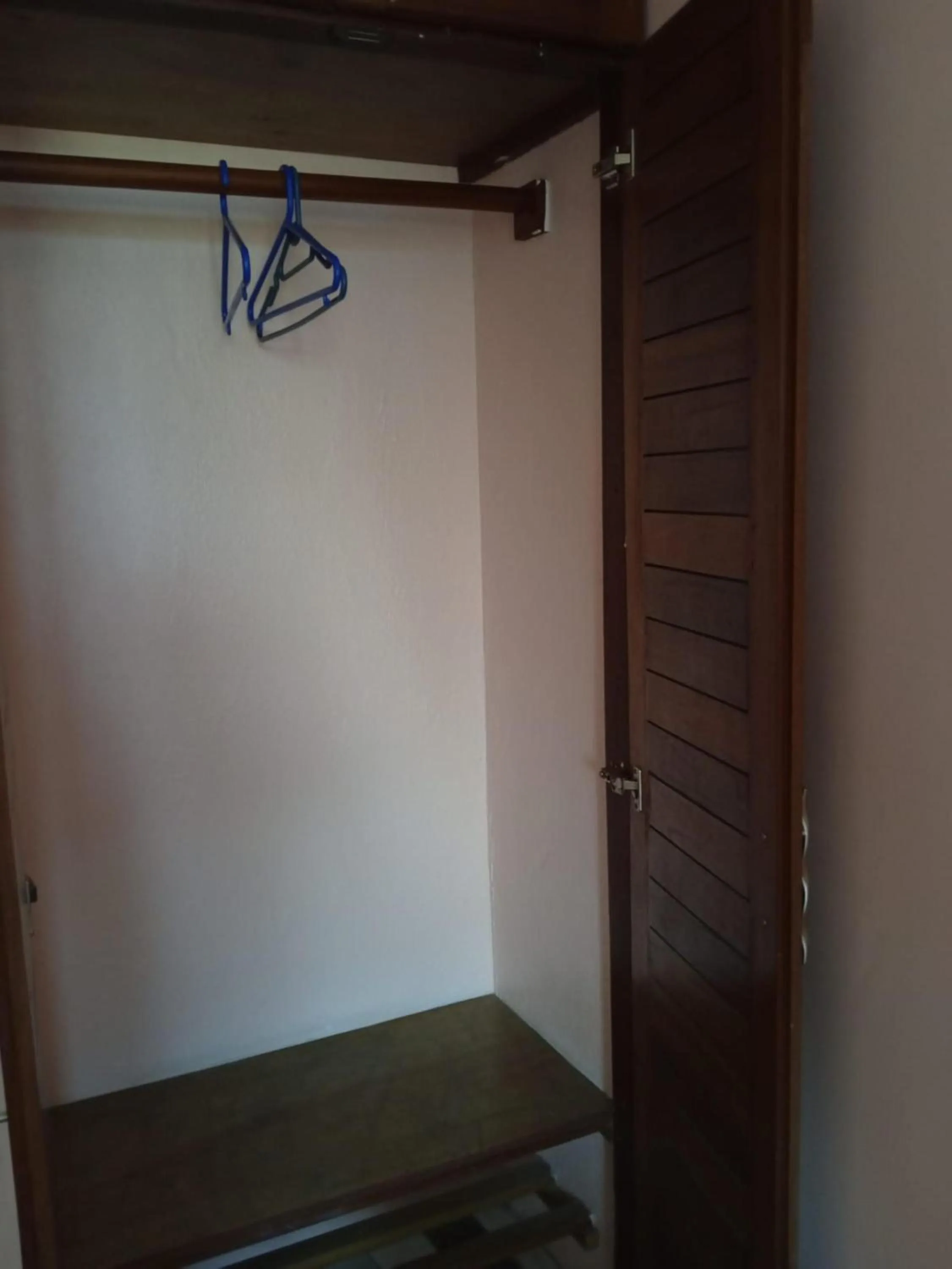 wardrobe in Checkpoint Inn Hotel, Mombasa