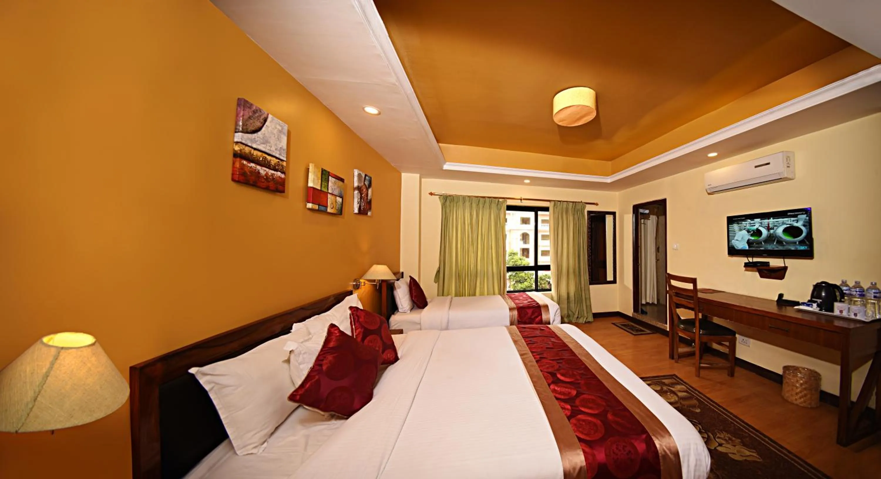 Photo of the whole room, Bed in DOM Himalaya Hotel