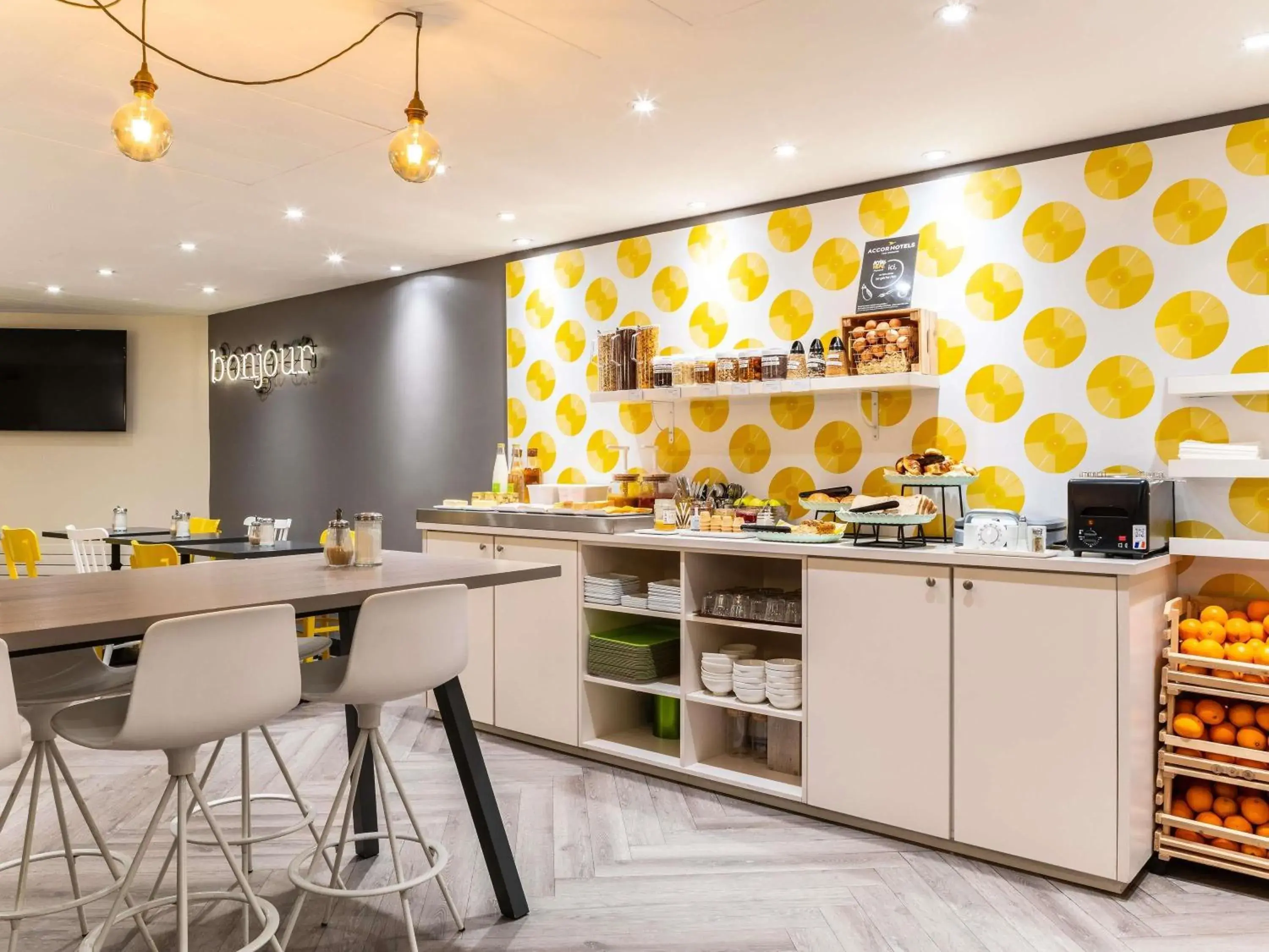 Breakfast in ibis Styles Paris 15 Lecourbe Breakfast in ibis Styles Paris 15 Lecourbe