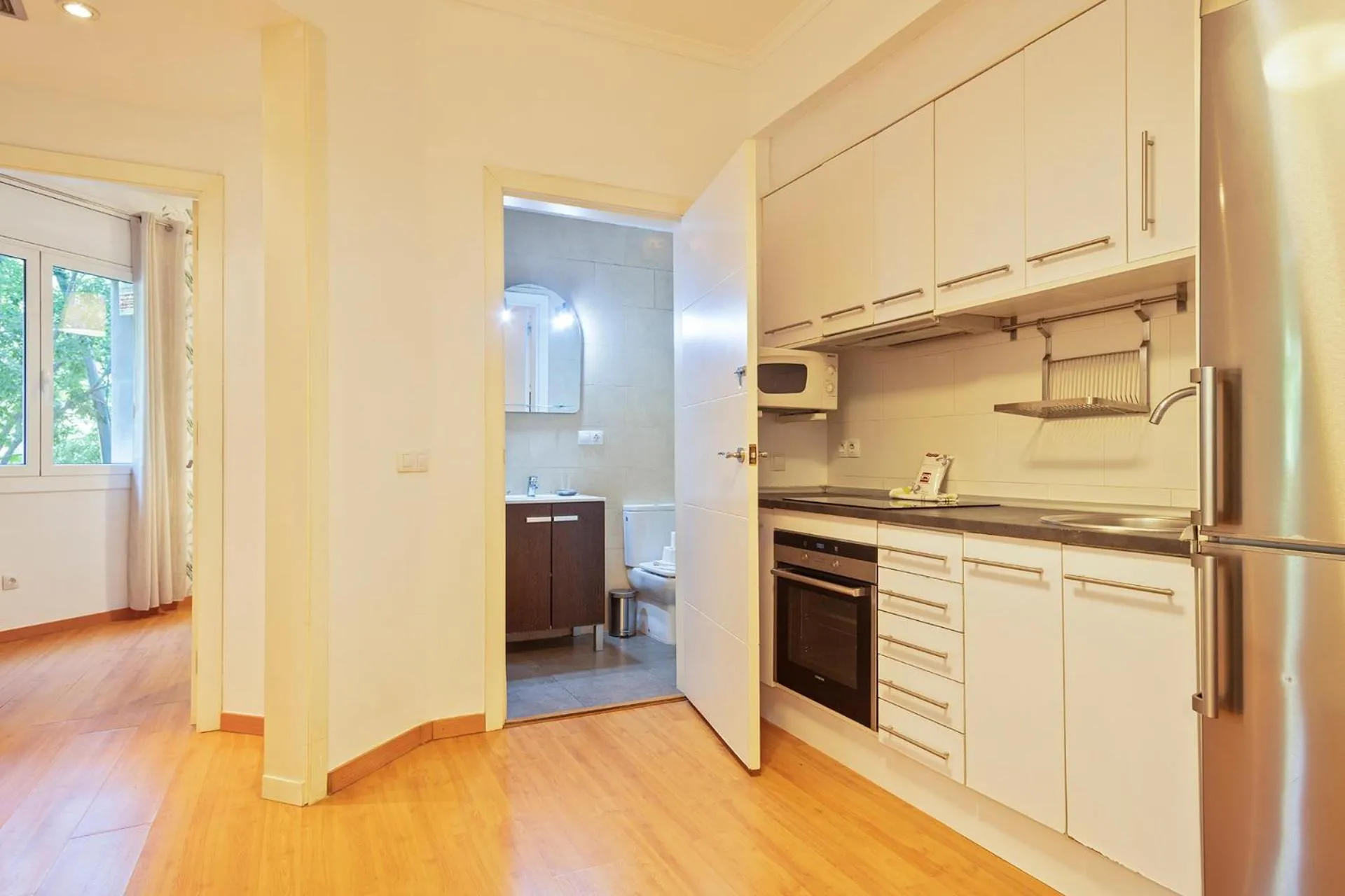 Kitchen or kitchenette in Alcam Paseo San Juan