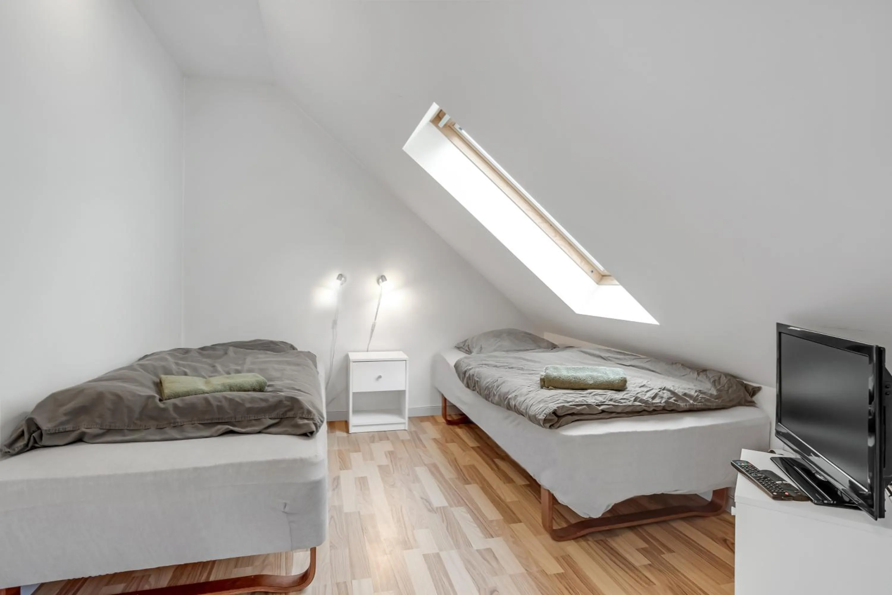 Bedroom, Bed in Storm's stay - Near MCH & BOXEN