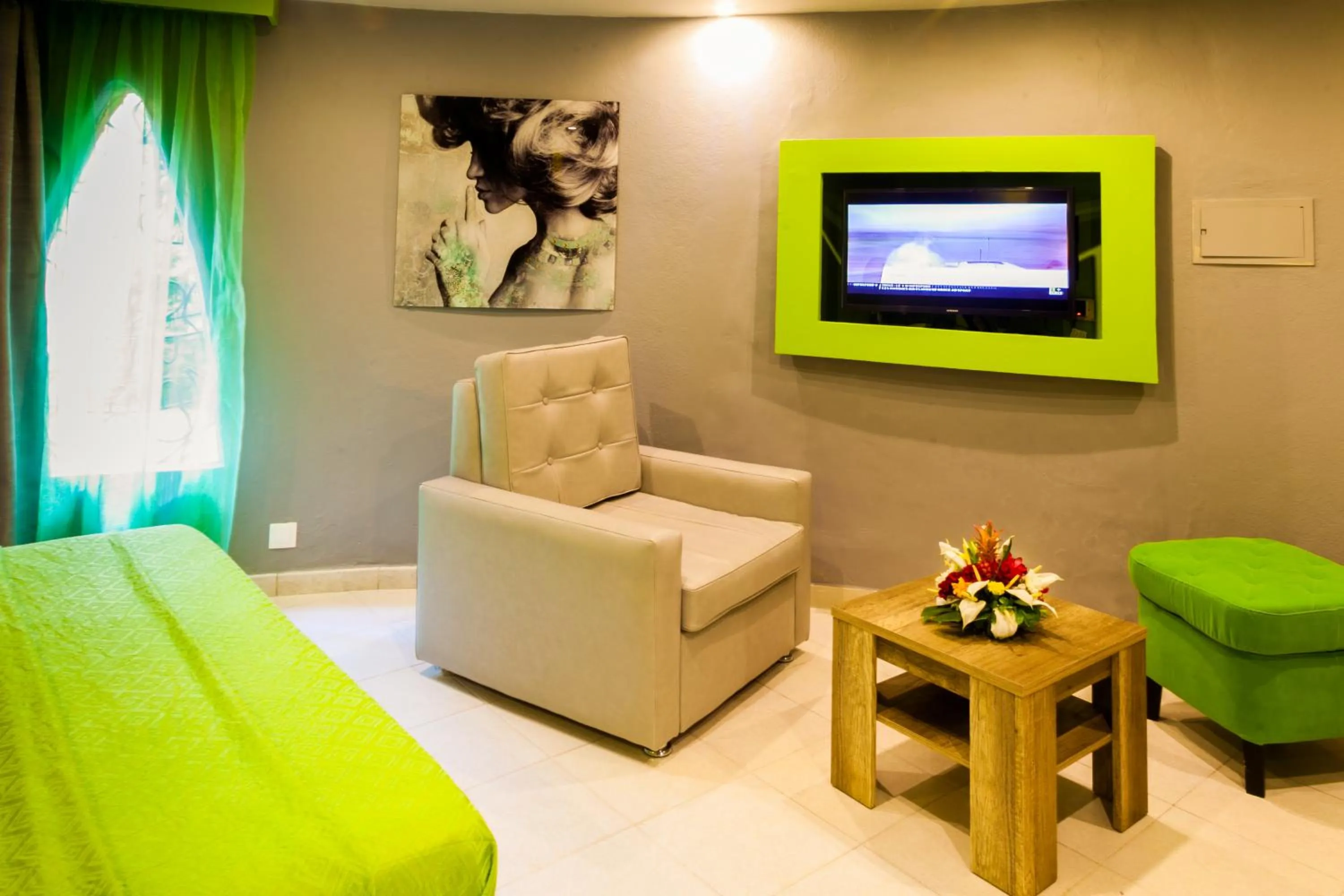 Photo of the whole room in Le Wafou