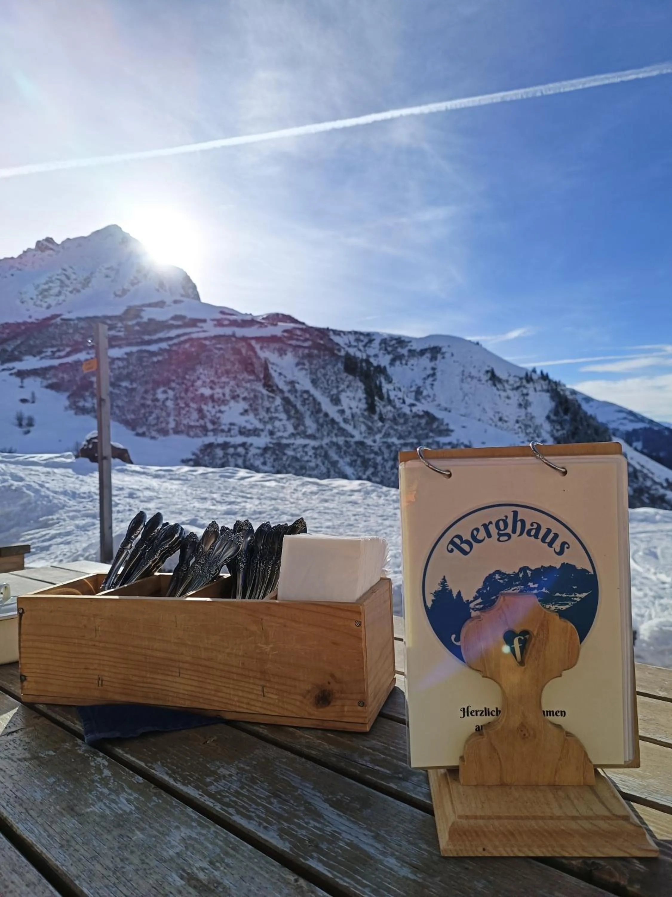 Restaurant/places to eat in Berghaus Sulzfluh