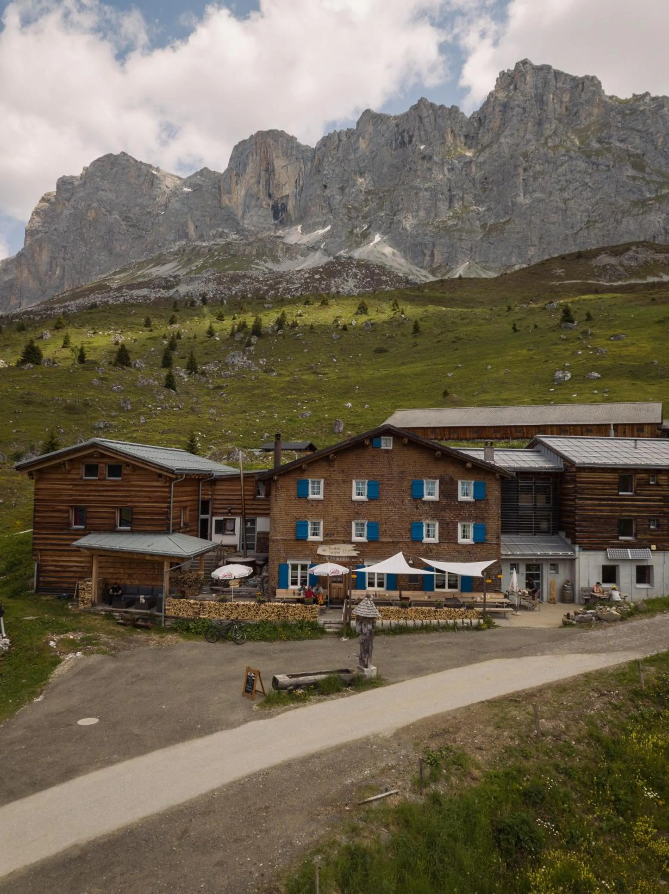 Property building in Berghaus Sulzfluh