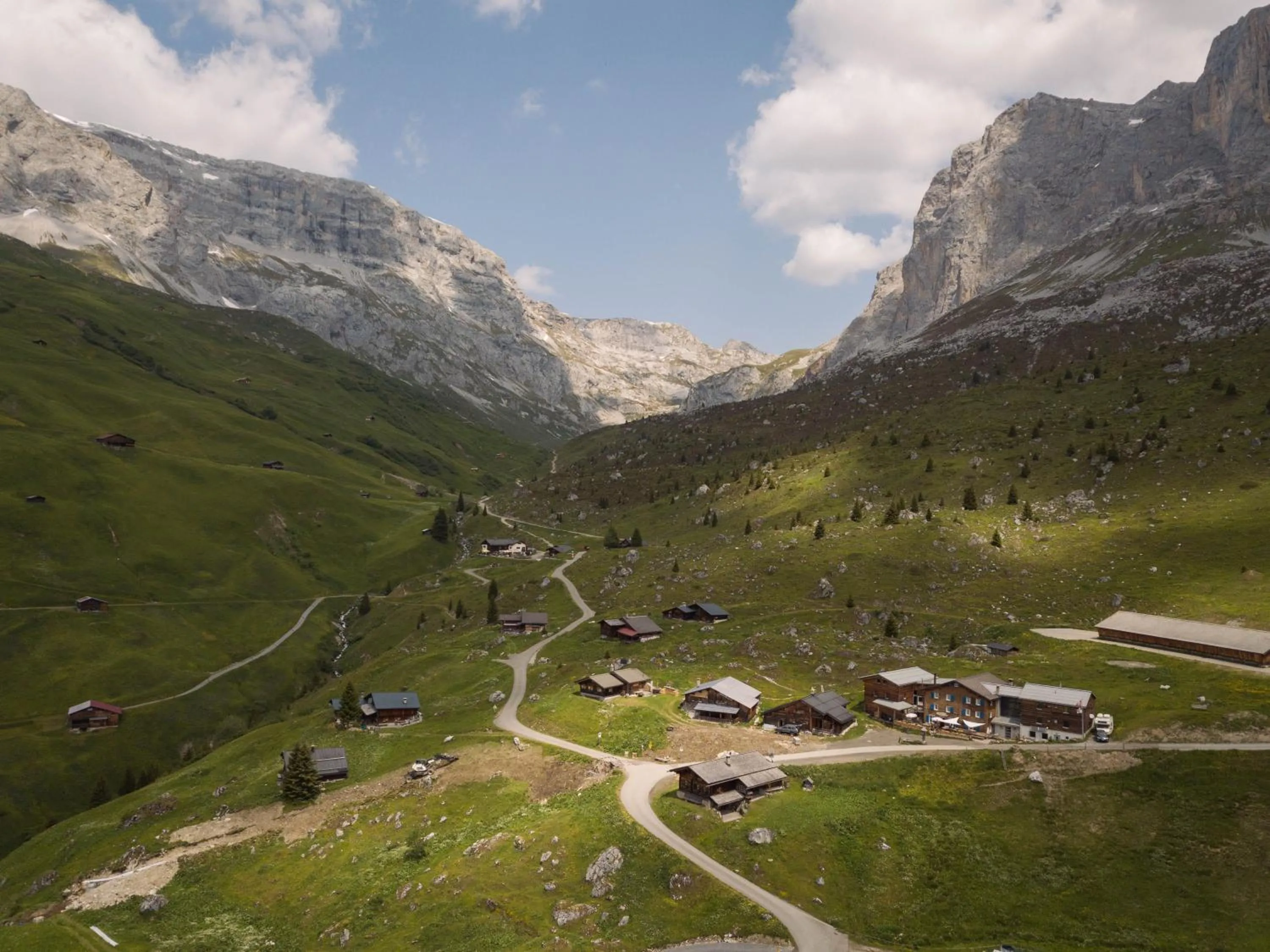 Staff in Berghaus Sulzfluh