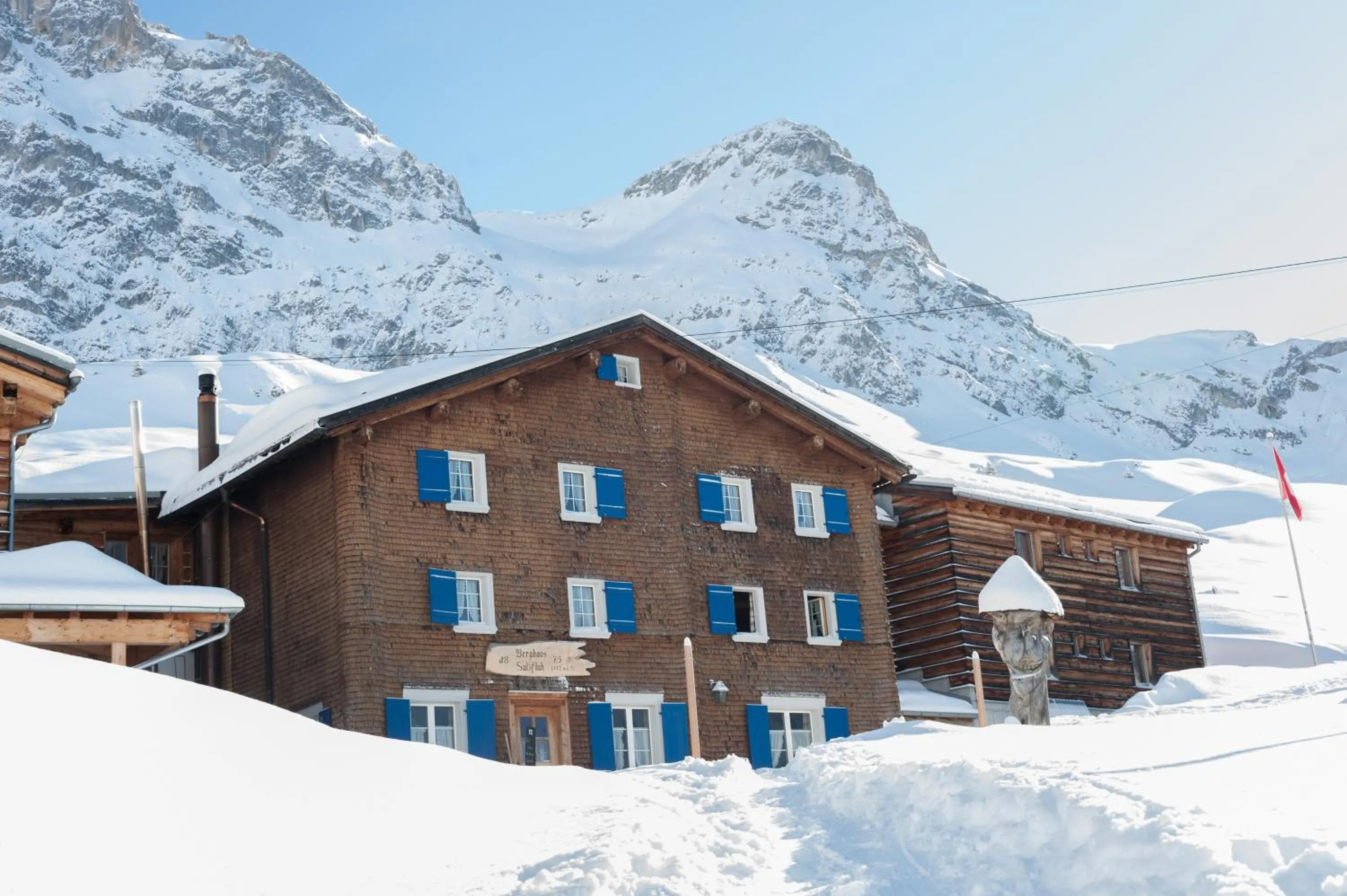 Property building in Berghaus Sulzfluh