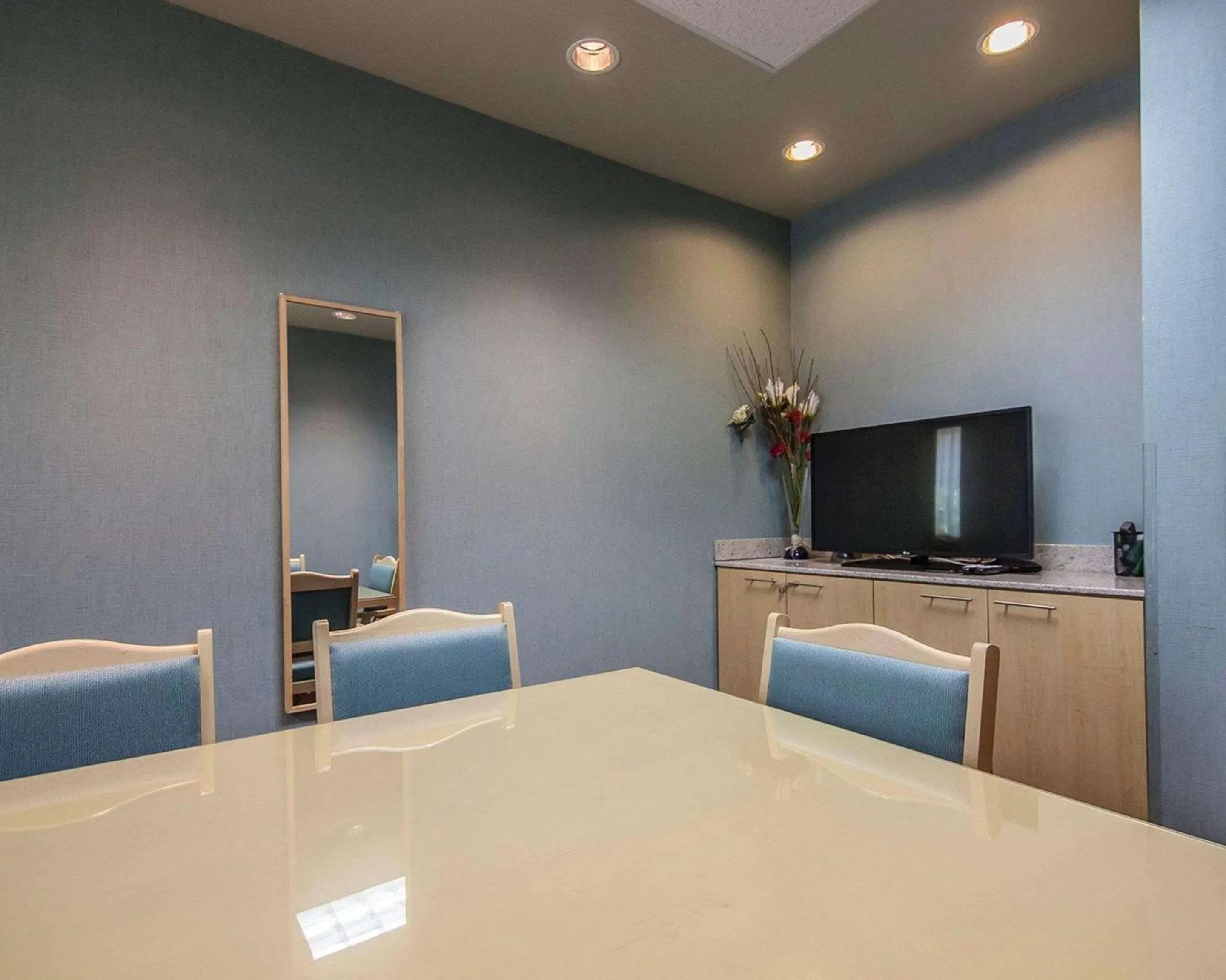 On site in Comfort Hotel Vancouver Airport