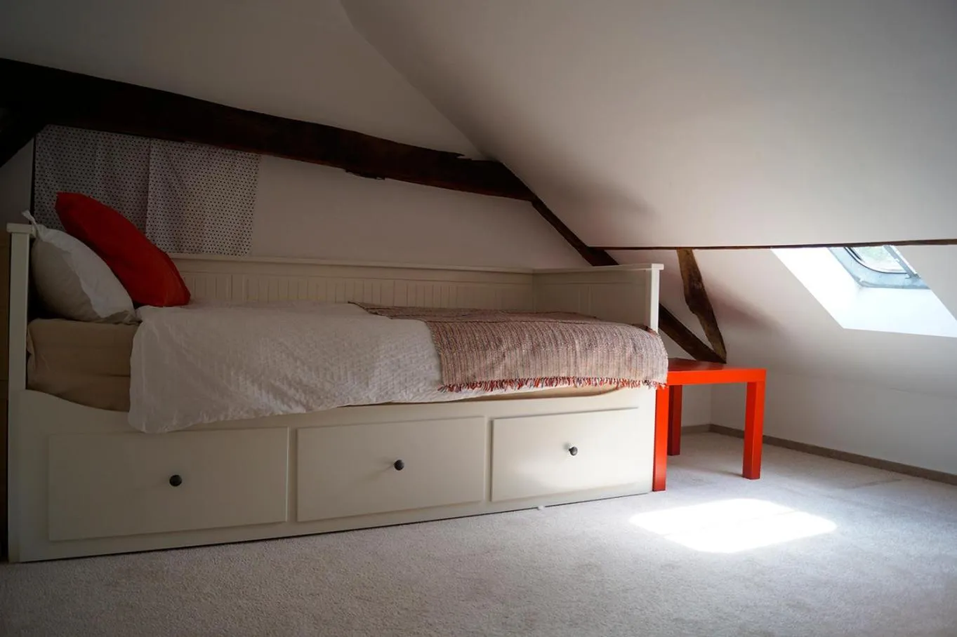 Bedroom, Bed in Der kleine Globetrotter