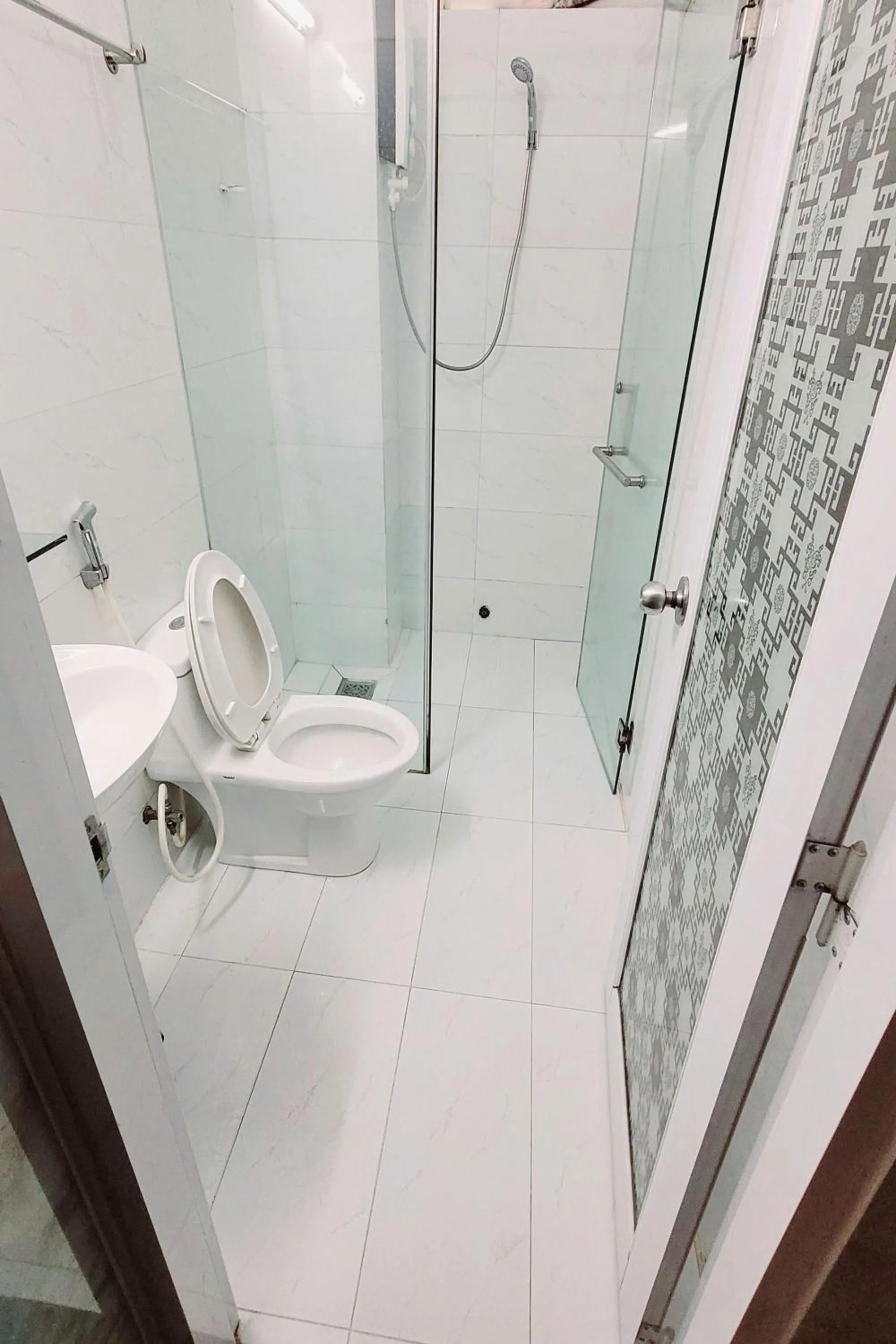 Bathroom in Hoang Nam Hotel