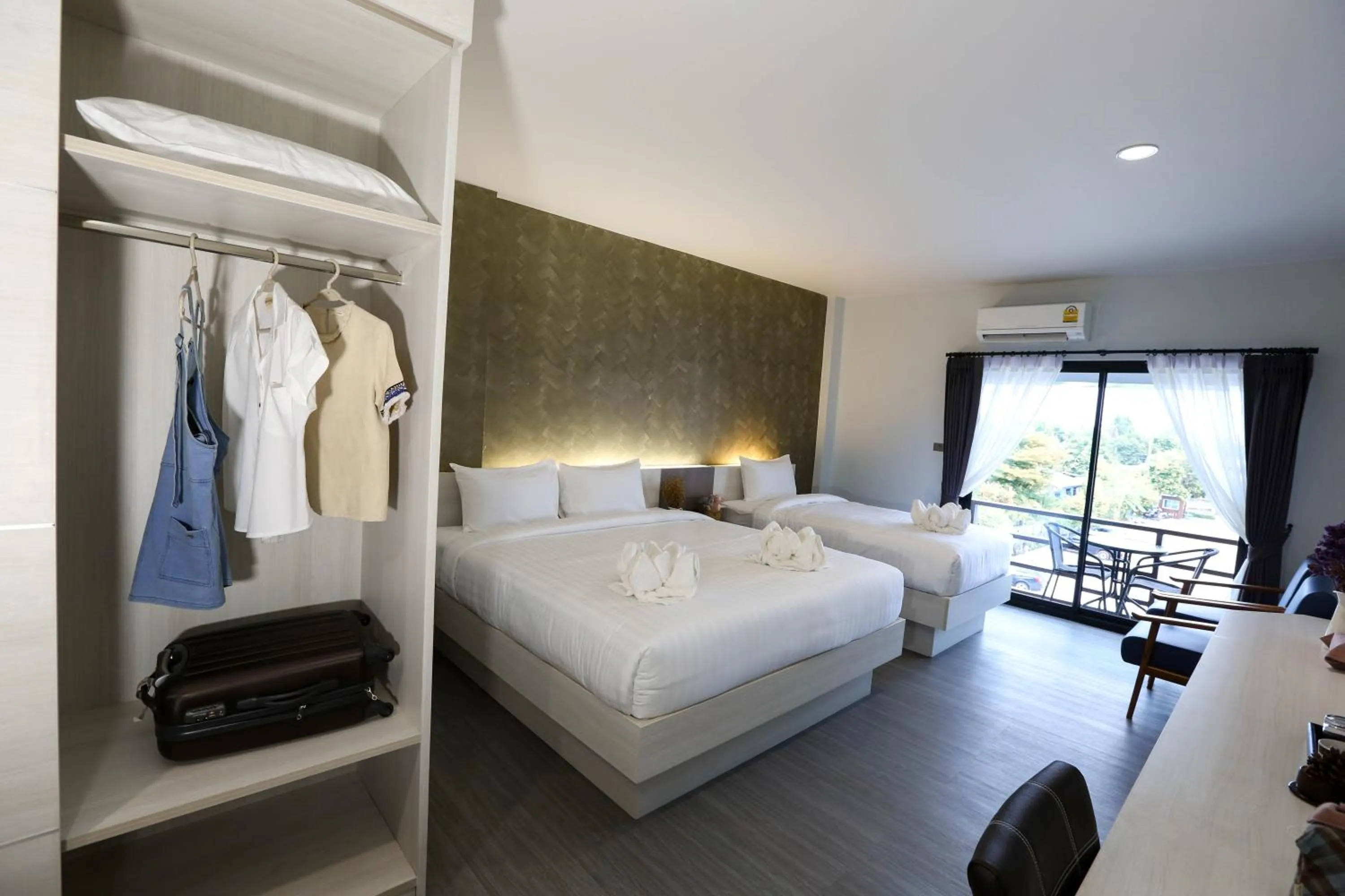 Bed in Socool Grand Hotel