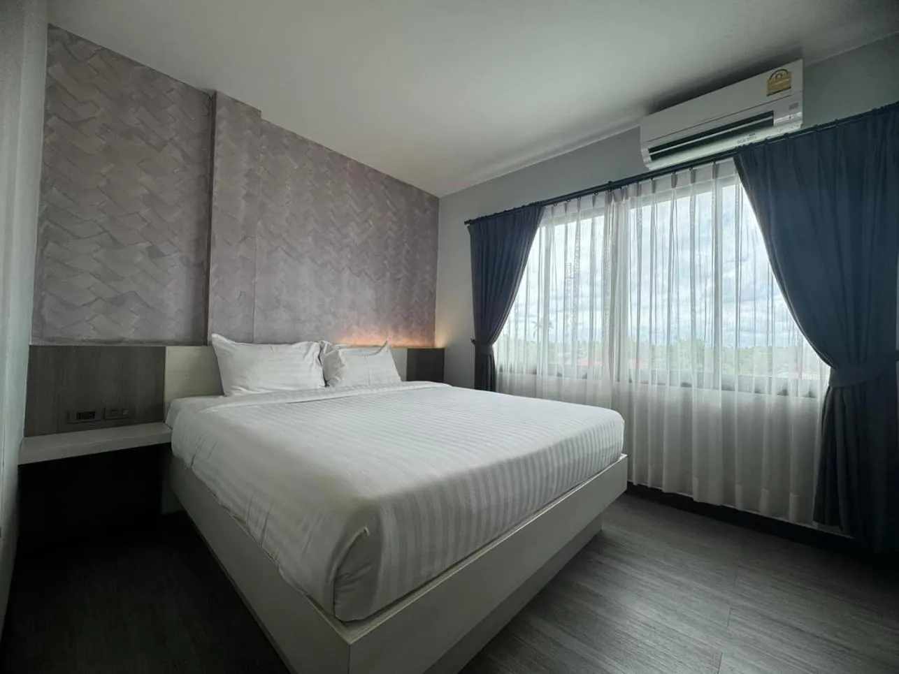 Bed in Socool Grand Hotel