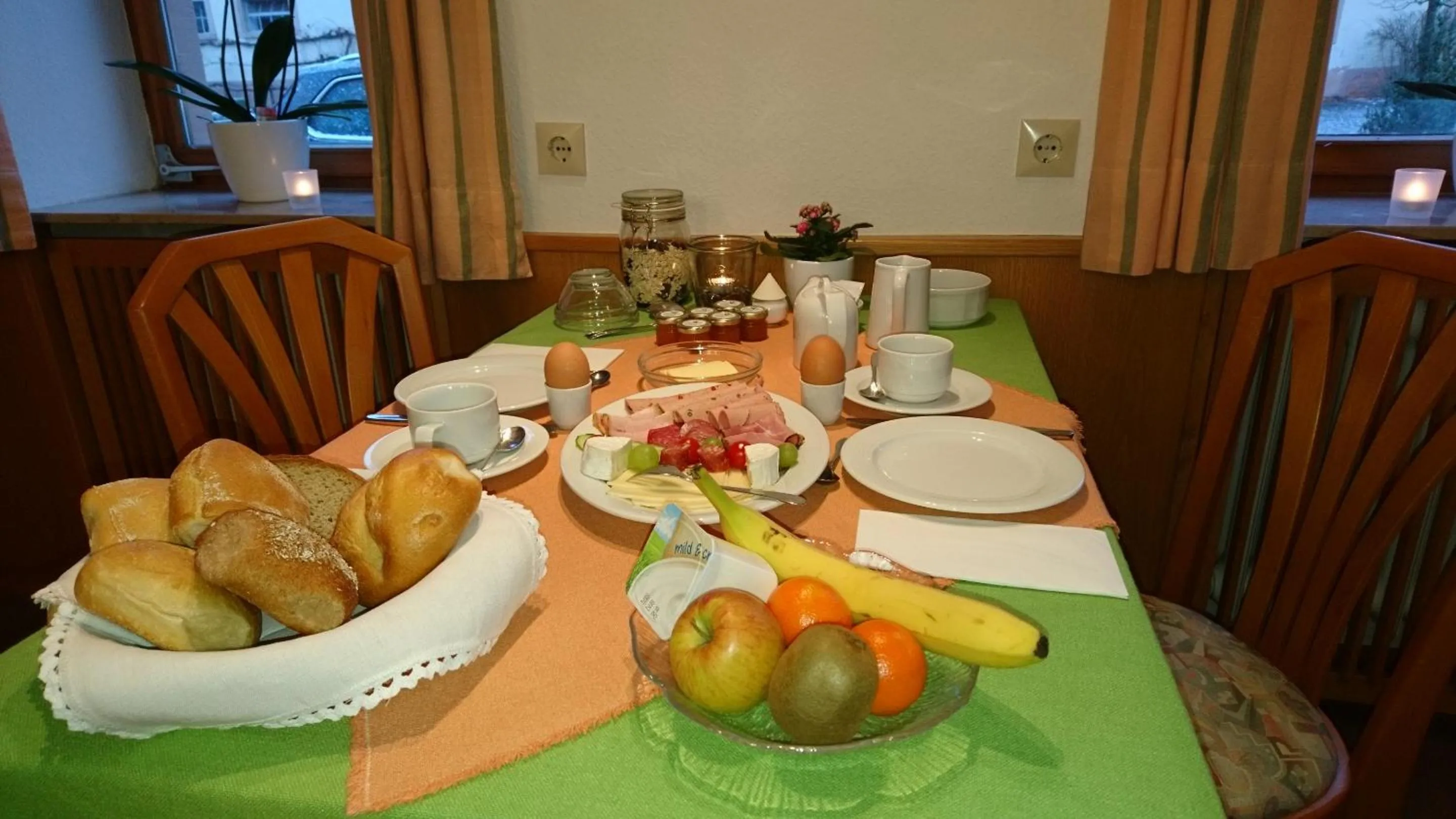 Food and drinks in Pension Landhaus Fischer