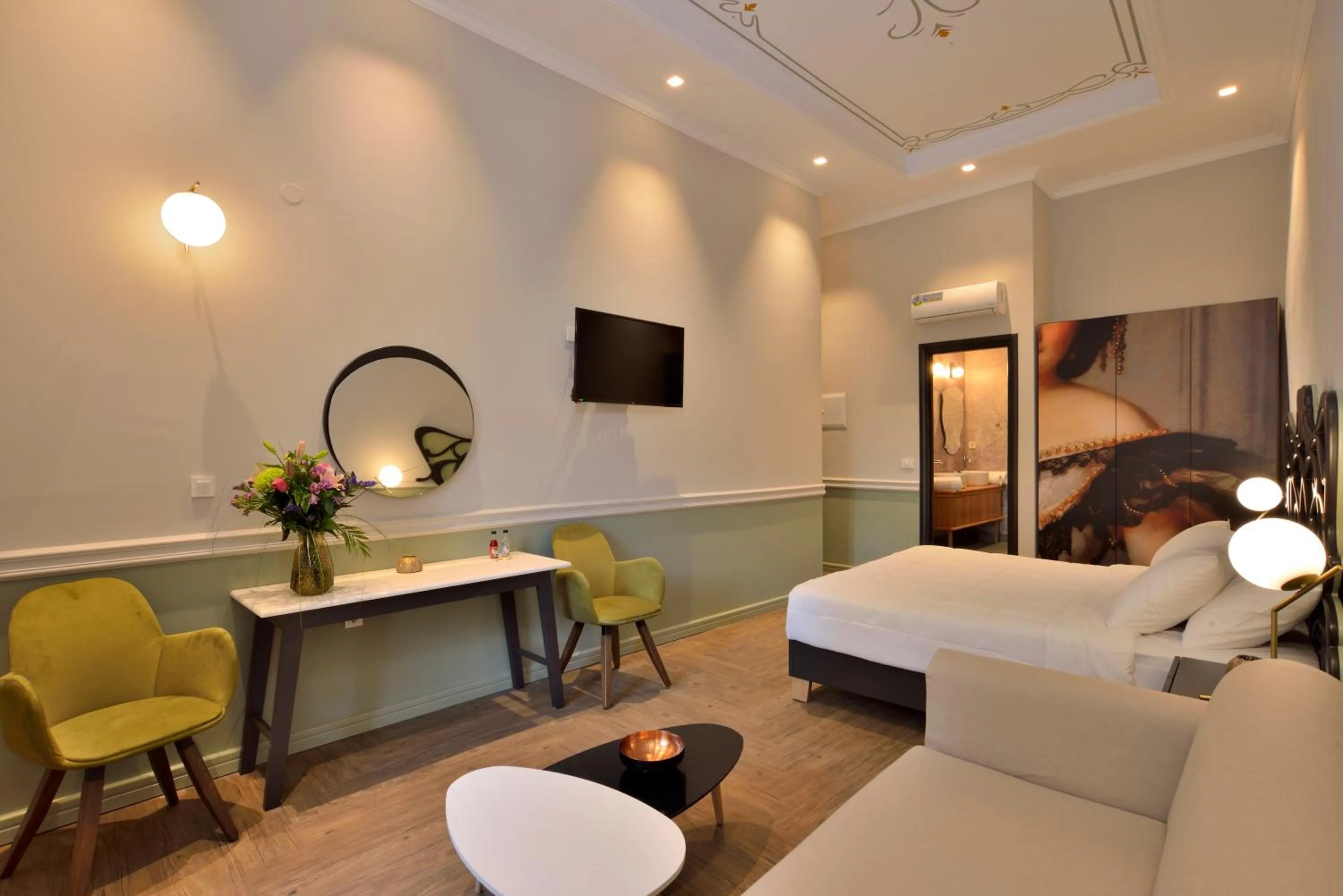 Bed in Elia Palatino Hotel