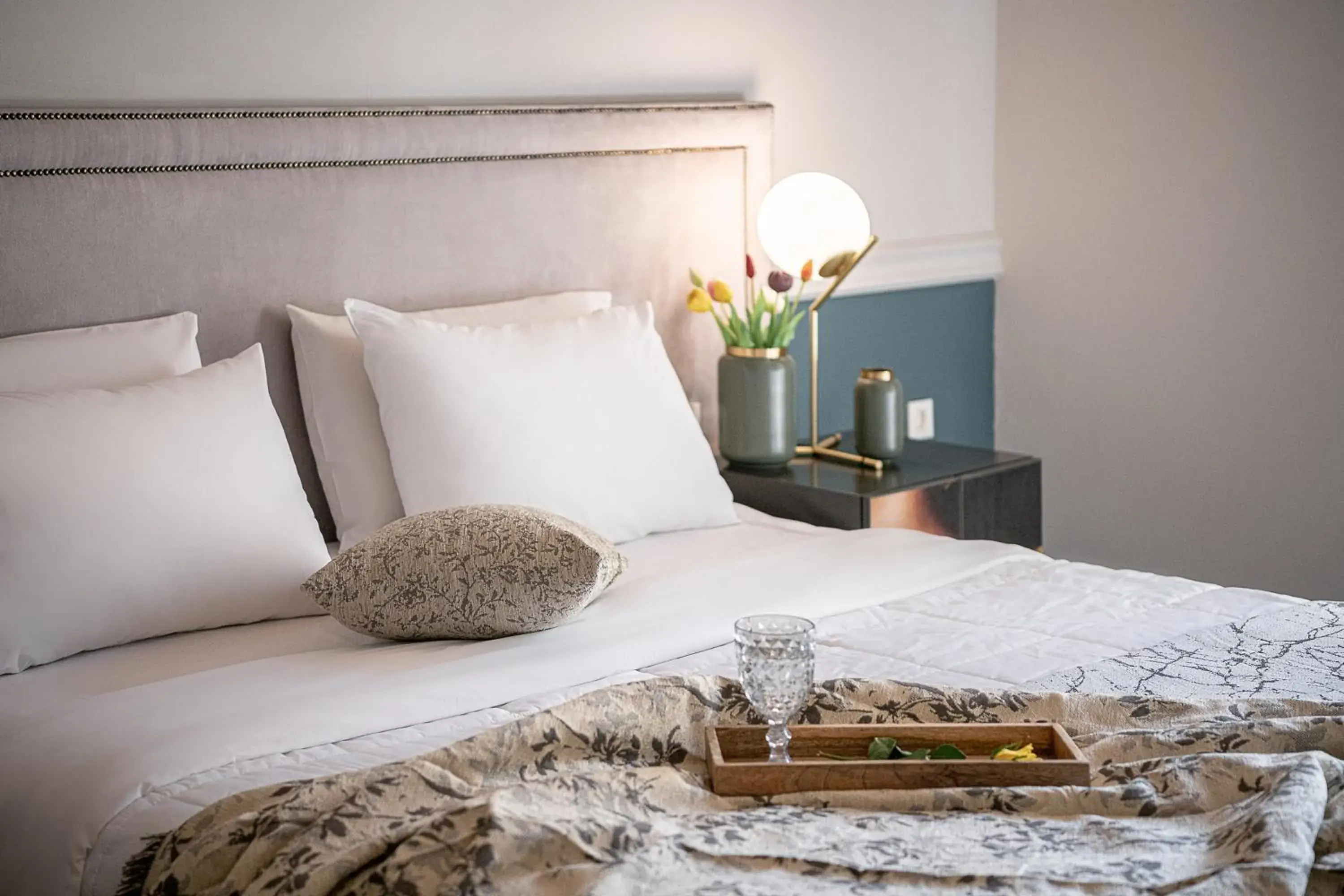 Bed in Elia Palatino Hotel Bed in Elia Palatino Hotel