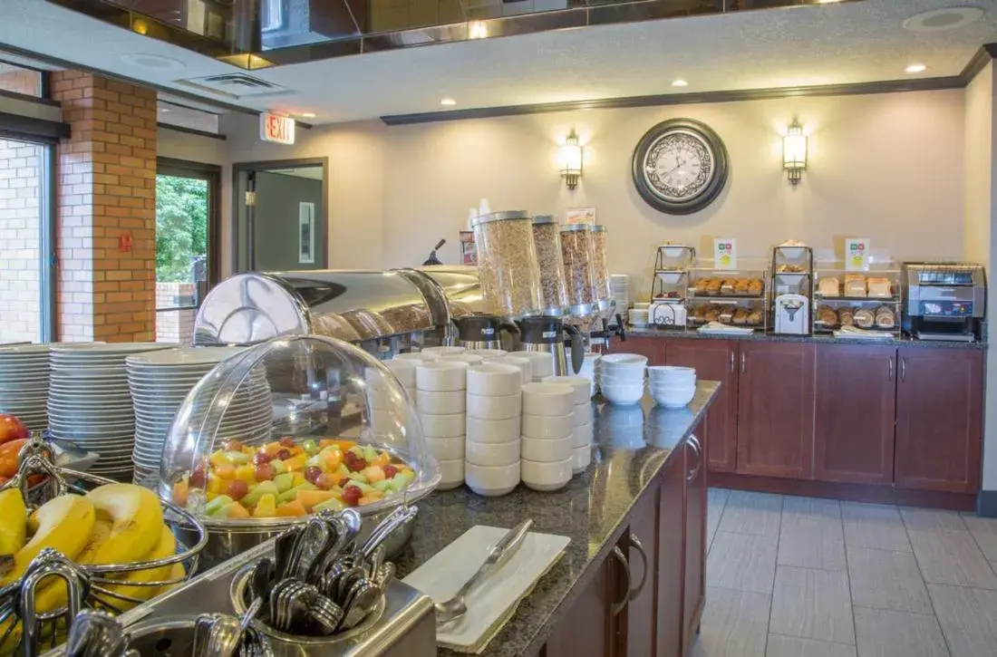 Food in The Embassy Inn Food in The Embassy Inn