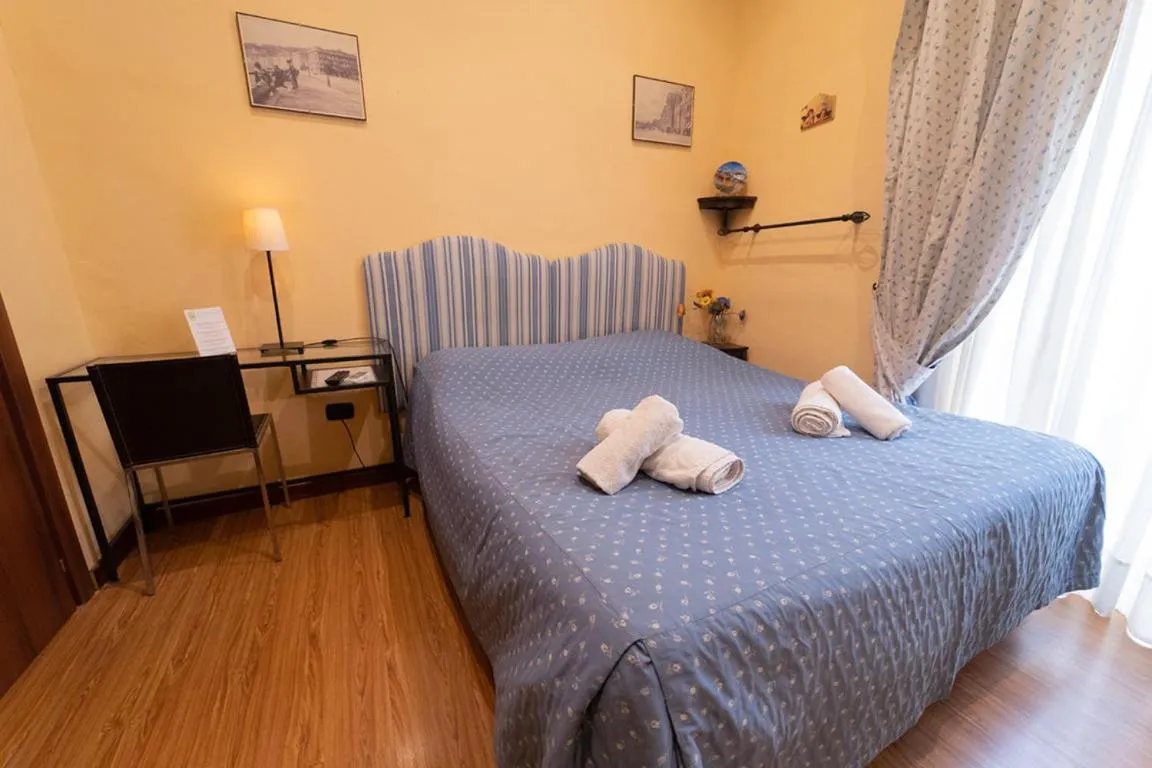 Superior Double Room in PC Boutique H Napoli Centro, by ClaPa Group