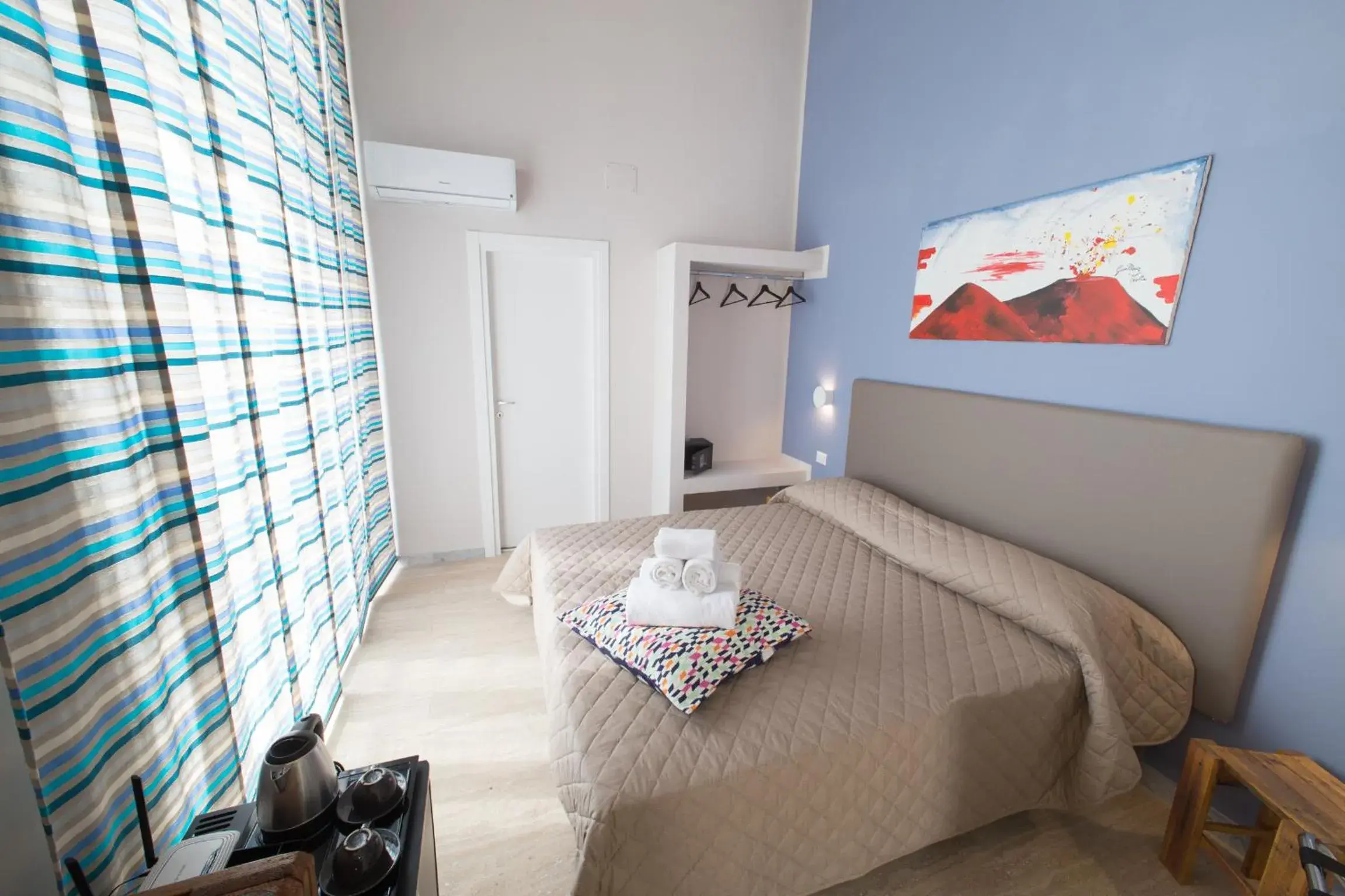 Superior Double Room in PC Boutique H Napoli Centro, by ClaPa Group Superior Double Room in PC Boutique H Napoli Centro, by ClaPa Group