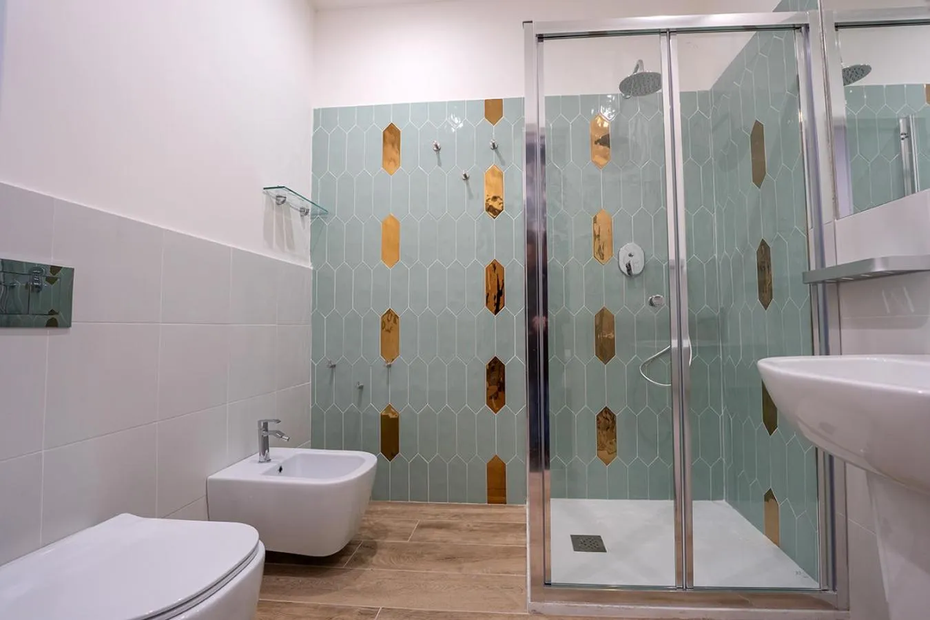 Bathroom in PC Boutique H Napoli Centro, by ClaPa Group