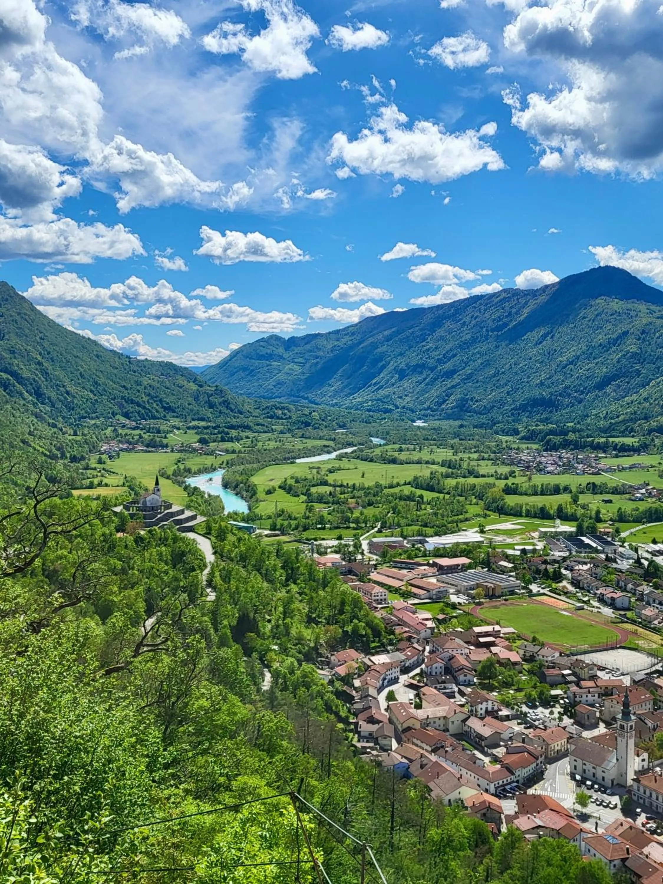 Natural landscape in Hisa Rejmr with private parking