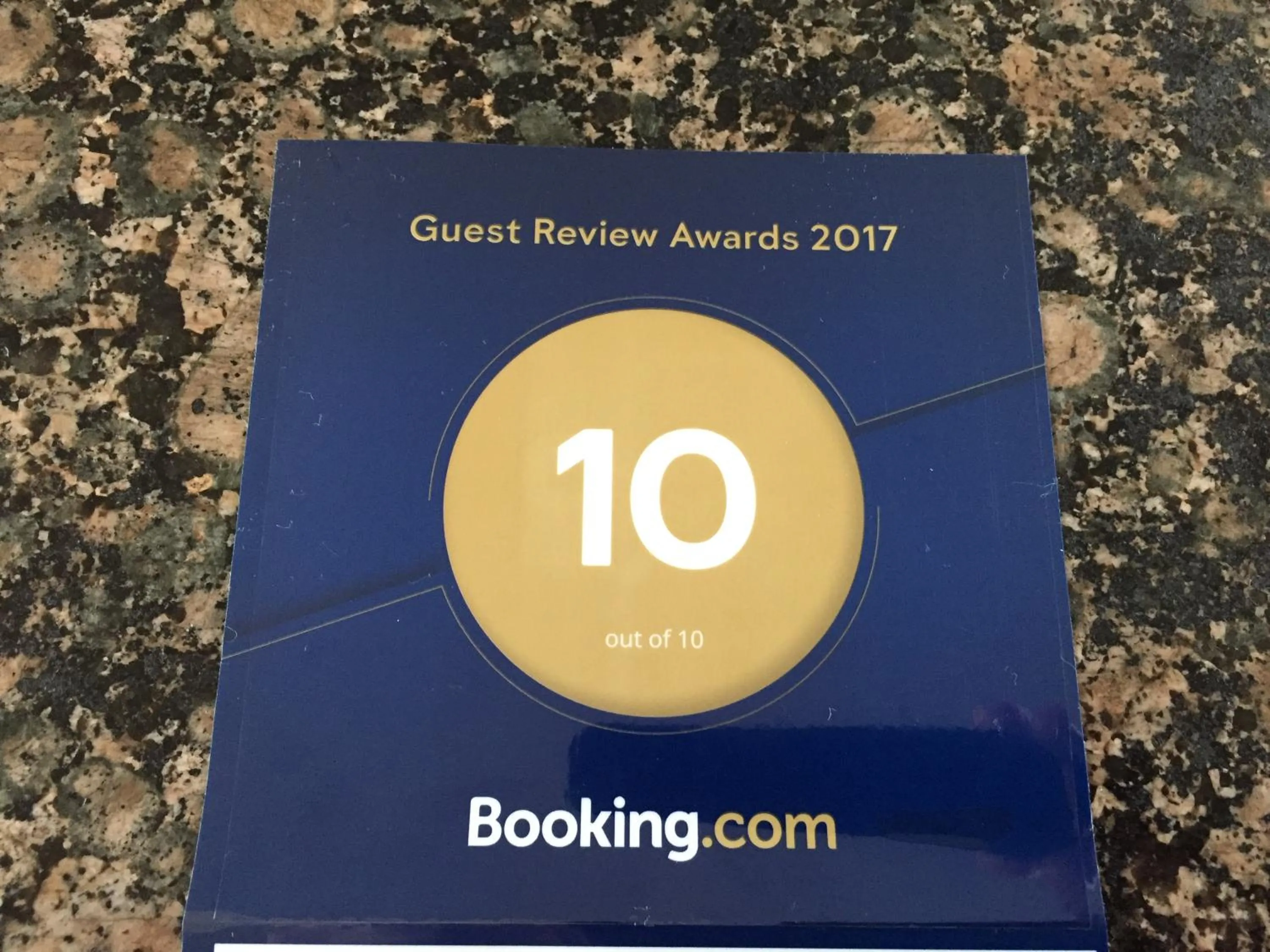 Property logo or sign in Willow Court Farm Studio South & Petting Farm, 8 mins from Legoland & Windsor, 15 mins from Lapland UK