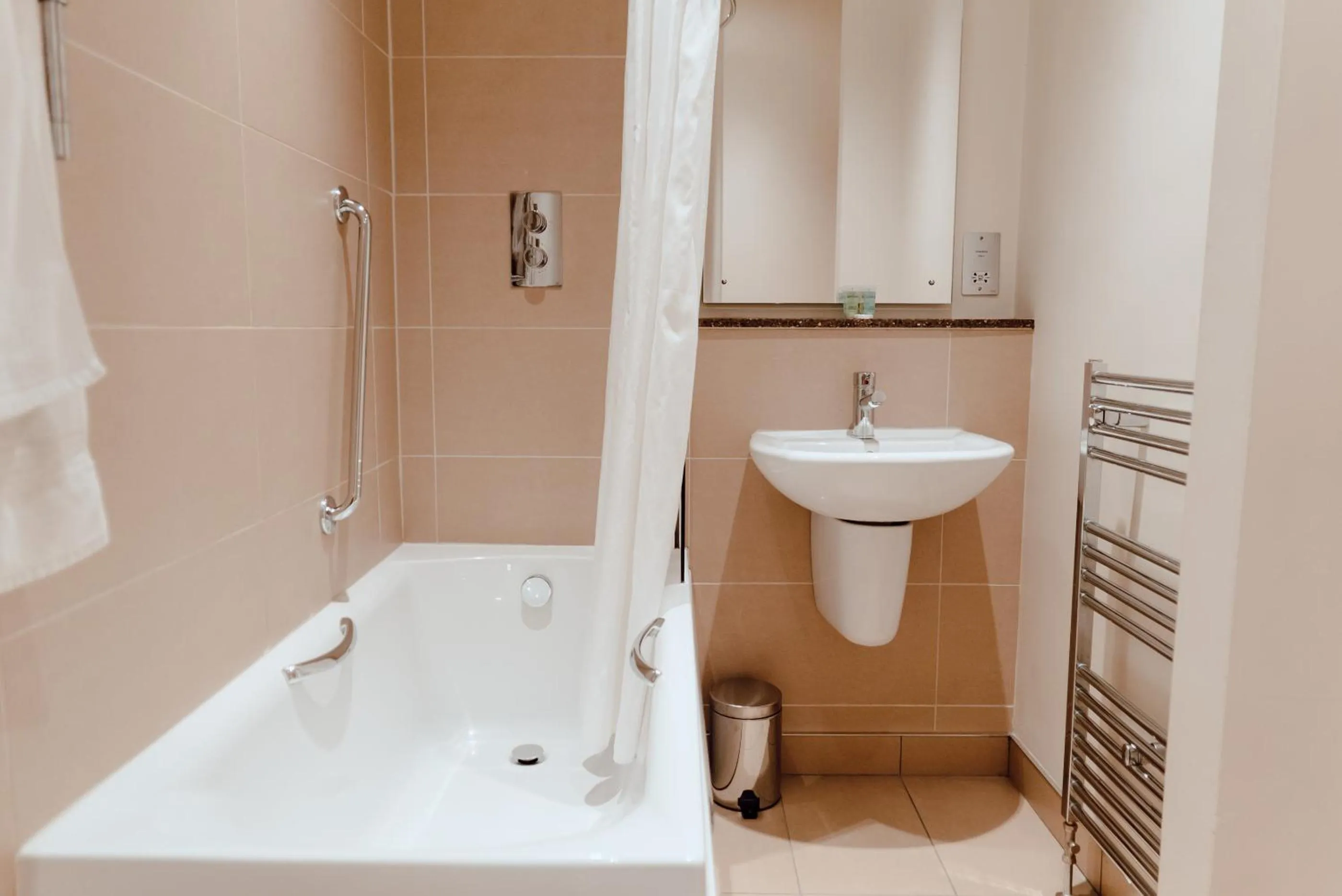 Bathroom in Caladh Inn