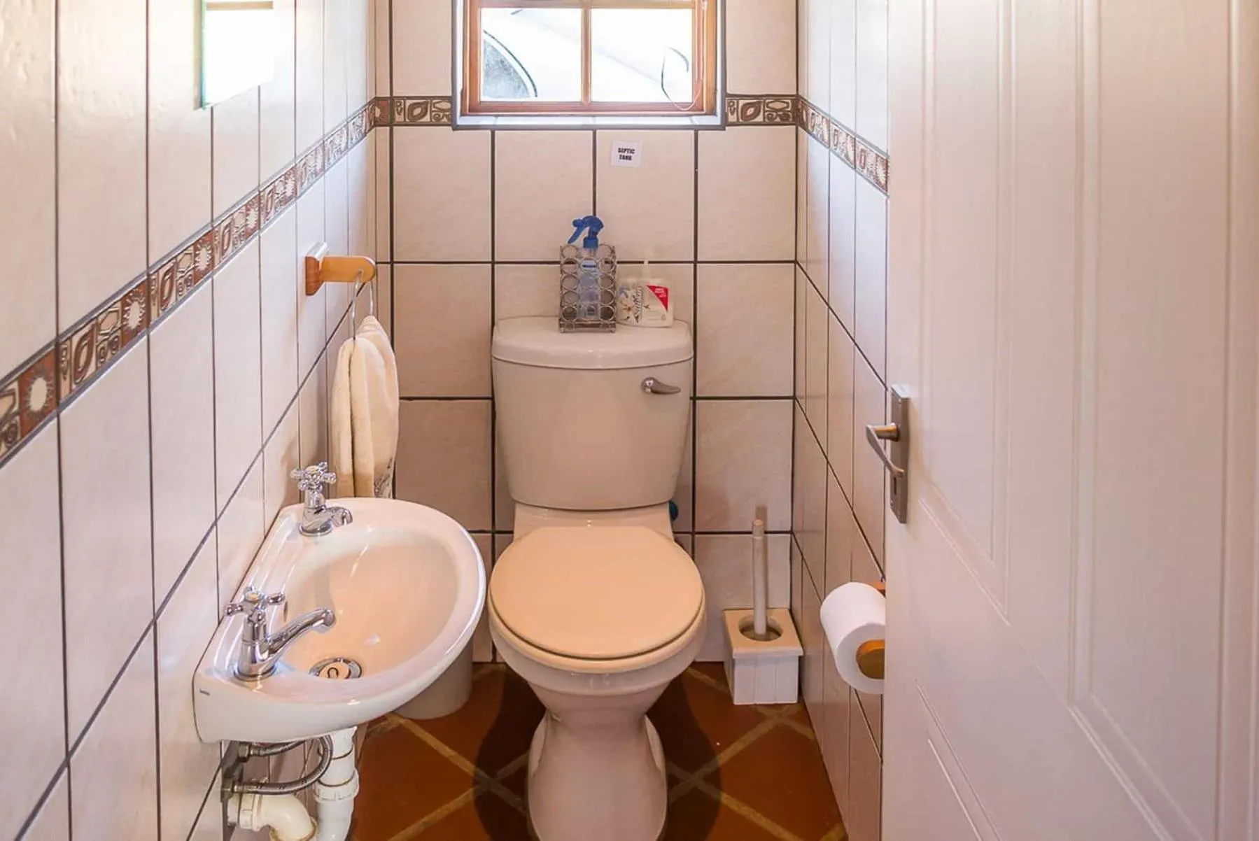 Toilet in Kwetu Guest Farm