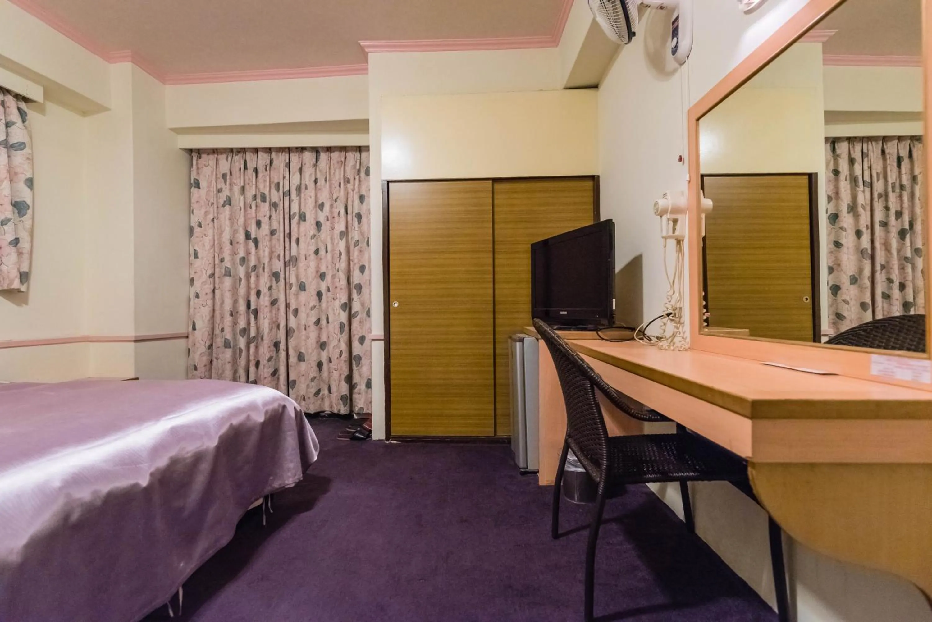Standard Double Room in Citic Hotel