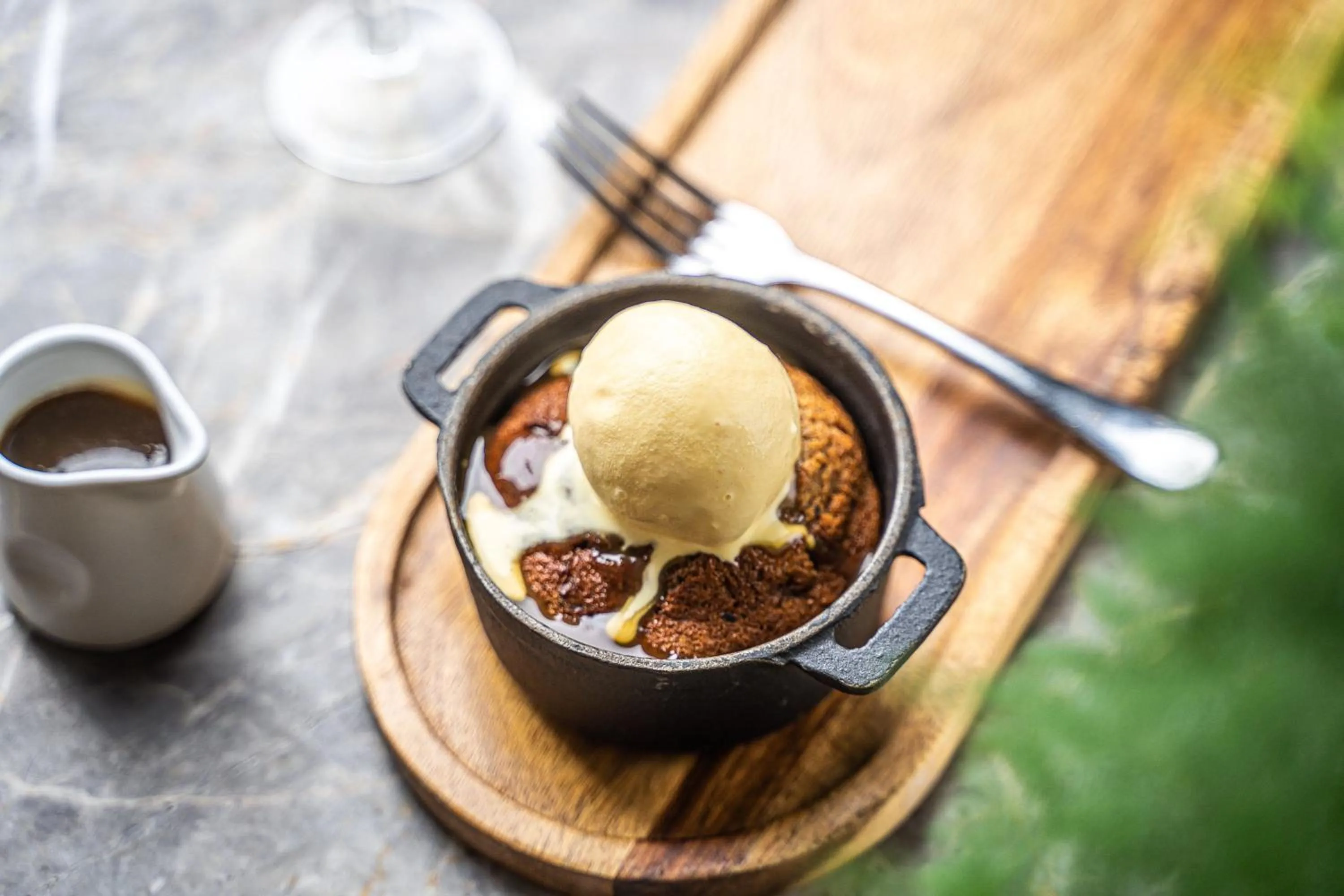 Lounge or bar in Abbey Hotel Bath, a Tribute Portfolio Hotel