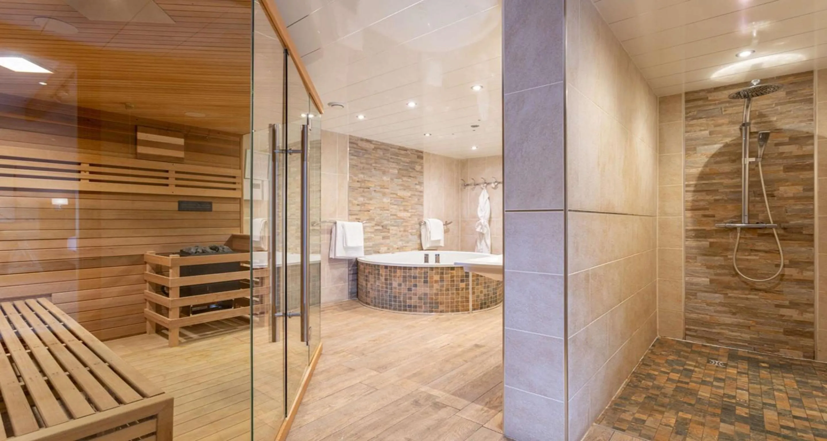 Bedroom in Best Western Premier Doncaster Mount Pleasant Hotel