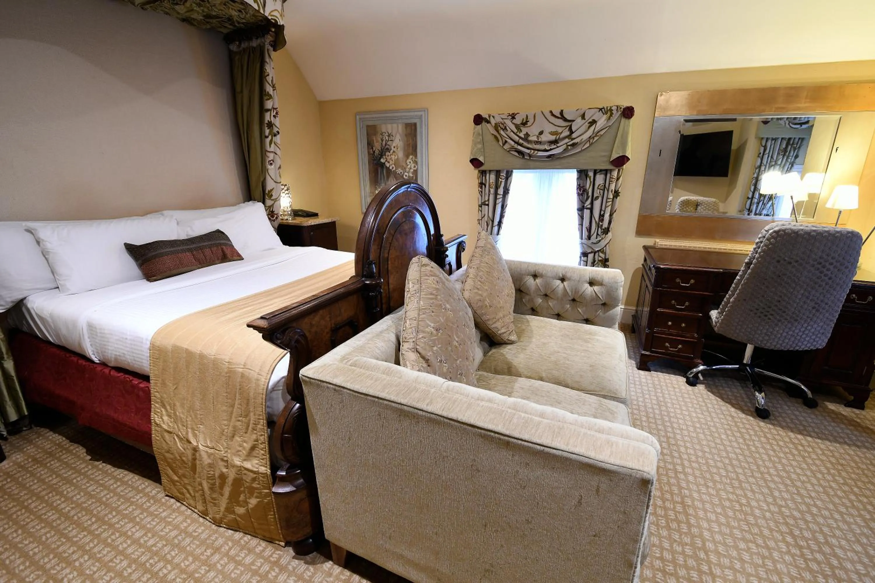 Bedroom, Bed in Best Western Premier Doncaster Mount Pleasant Hotel