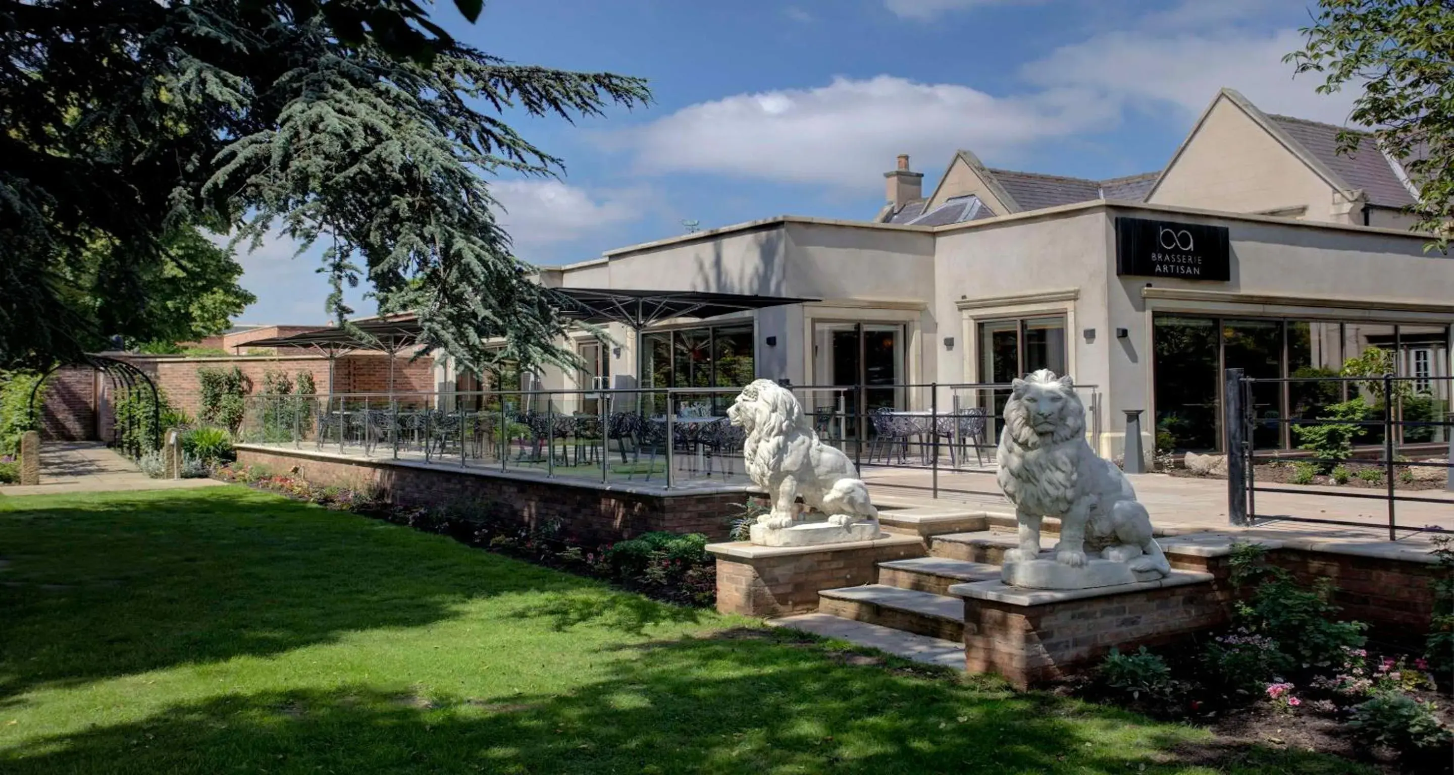 Property building in Best Western Premier Doncaster Mount Pleasant Hotel Property building in Best Western Premier Doncaster Mount Pleasant Hotel