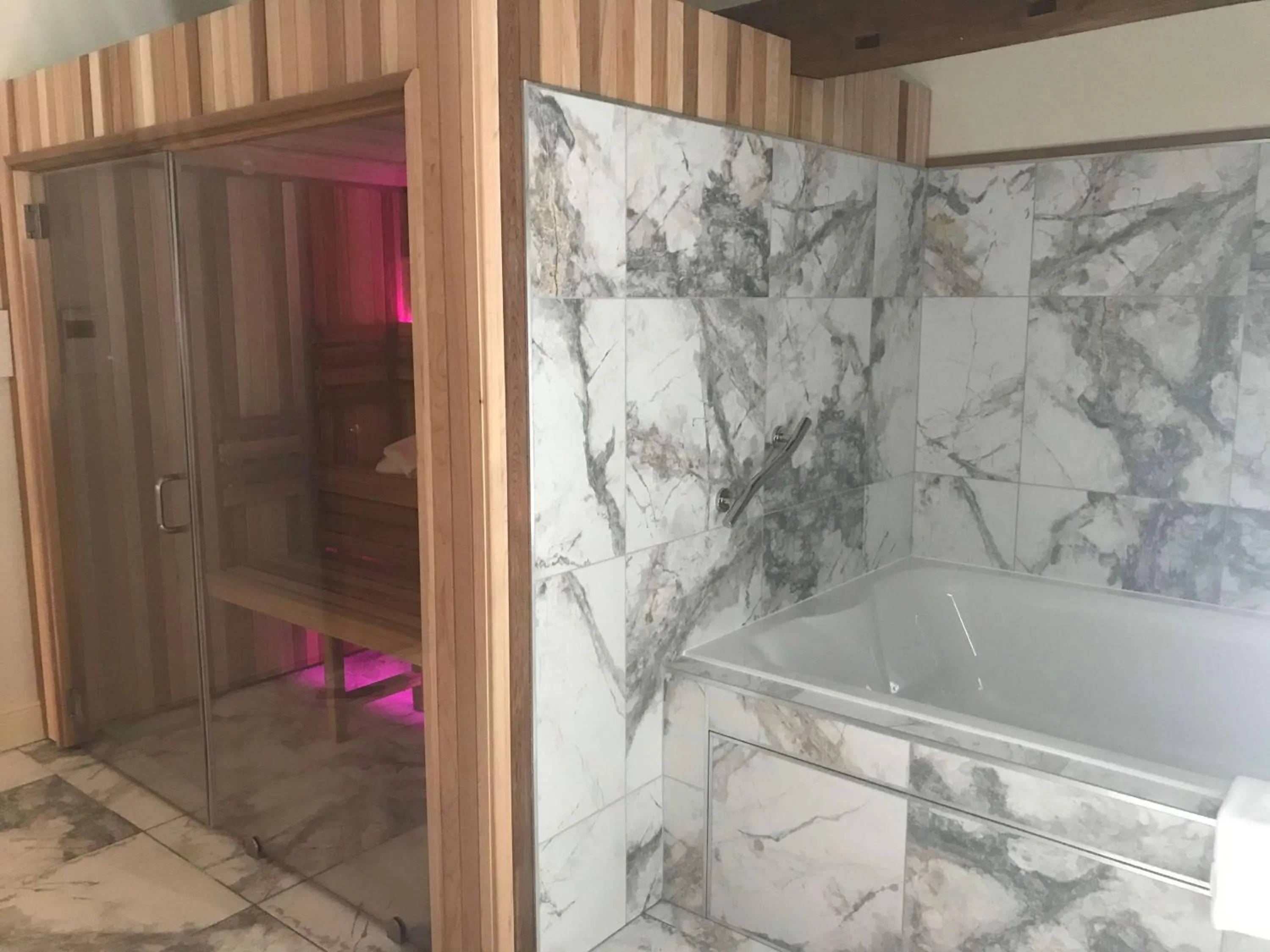 Bathroom in Best Western Premier Doncaster Mount Pleasant Hotel