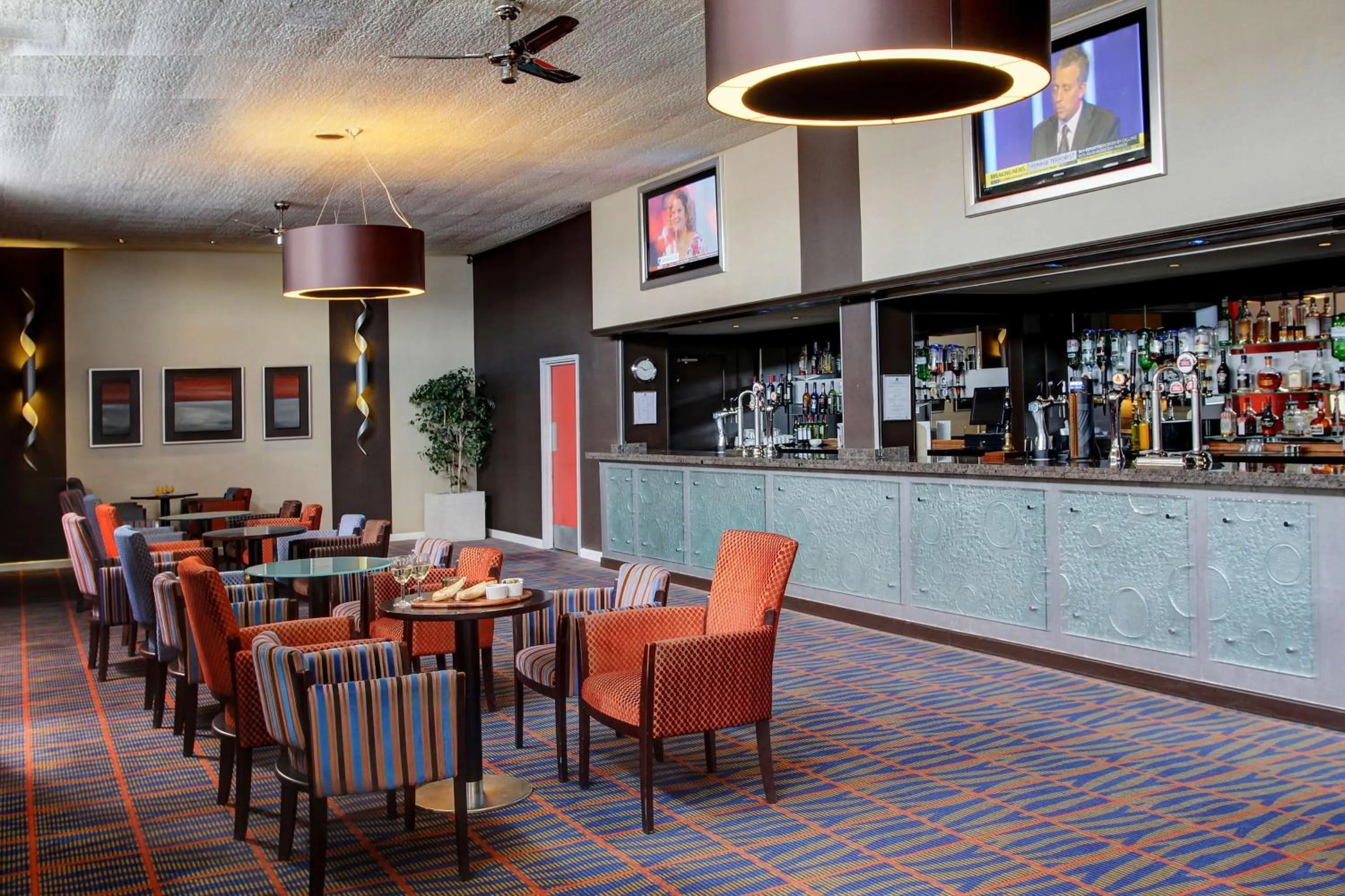 Lounge or bar in Best Western Aberavon Beach Hotel
