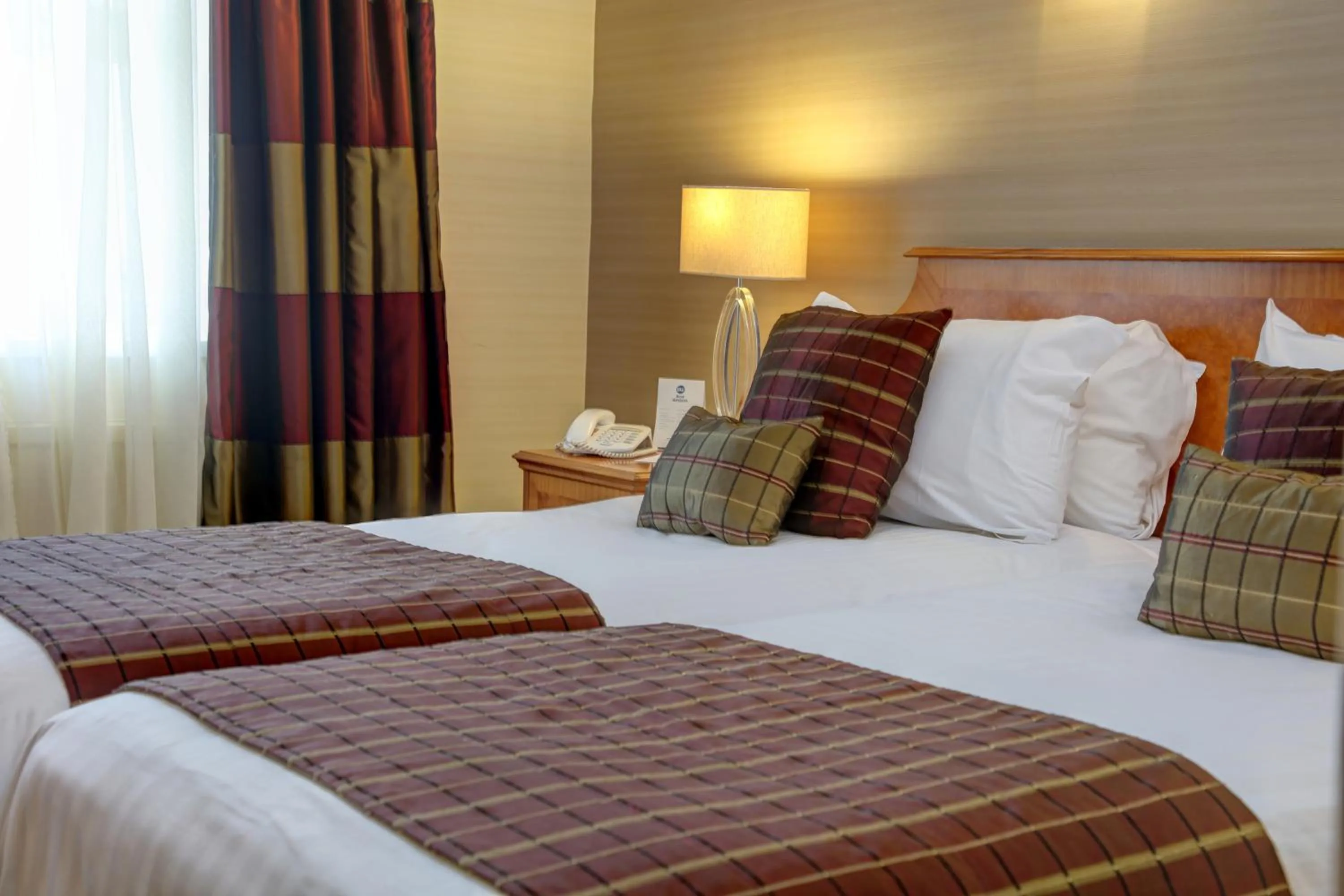 Photo of the whole room, Bed in Best Western Aberavon Beach Hotel