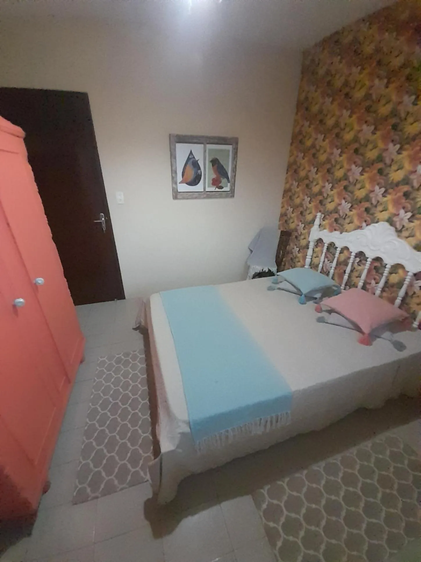 Katsbarnea Hostel