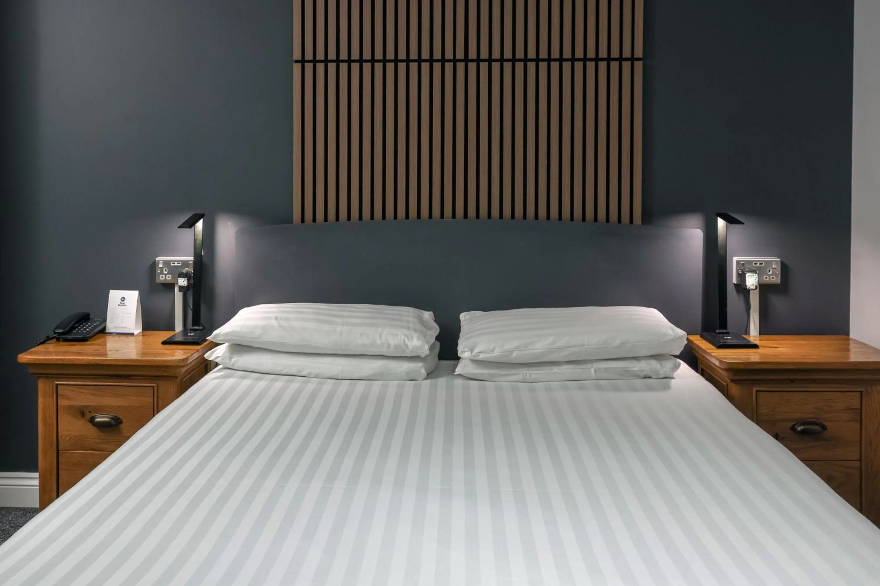 Bed in Best Western Claydon Hotel