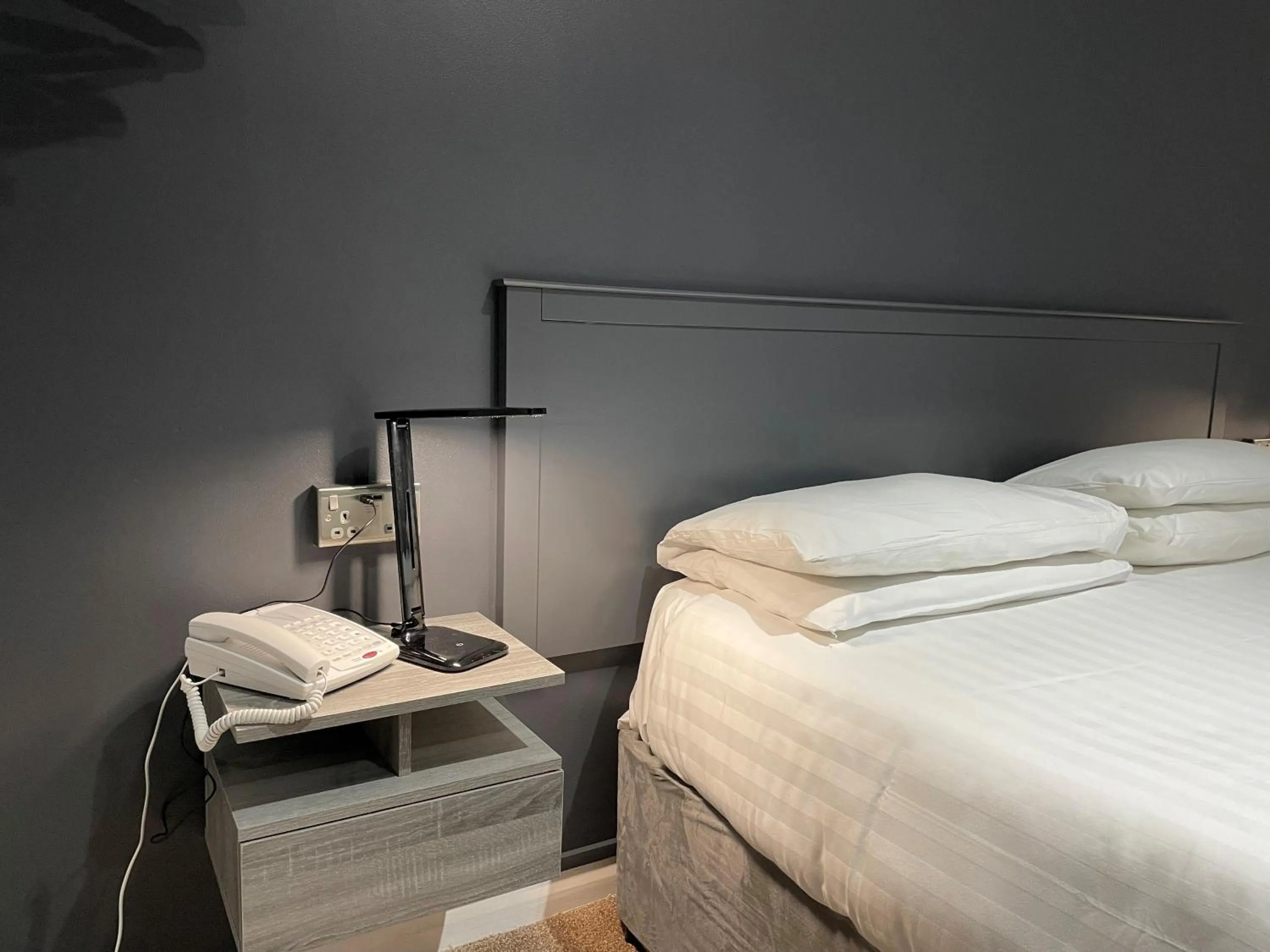 Bed in Best Western Claydon Hotel