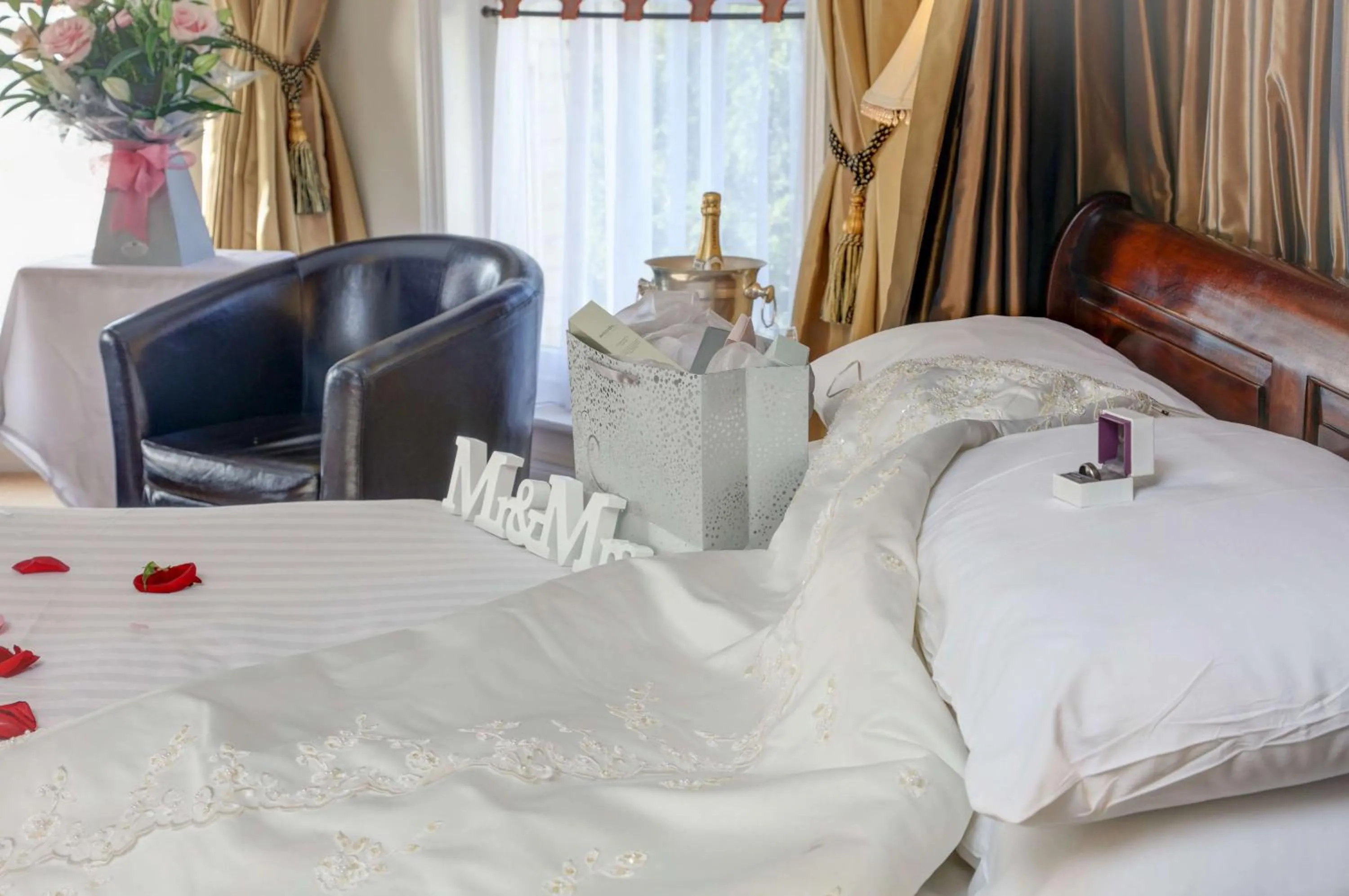 Bed in Best Western Claydon Hotel