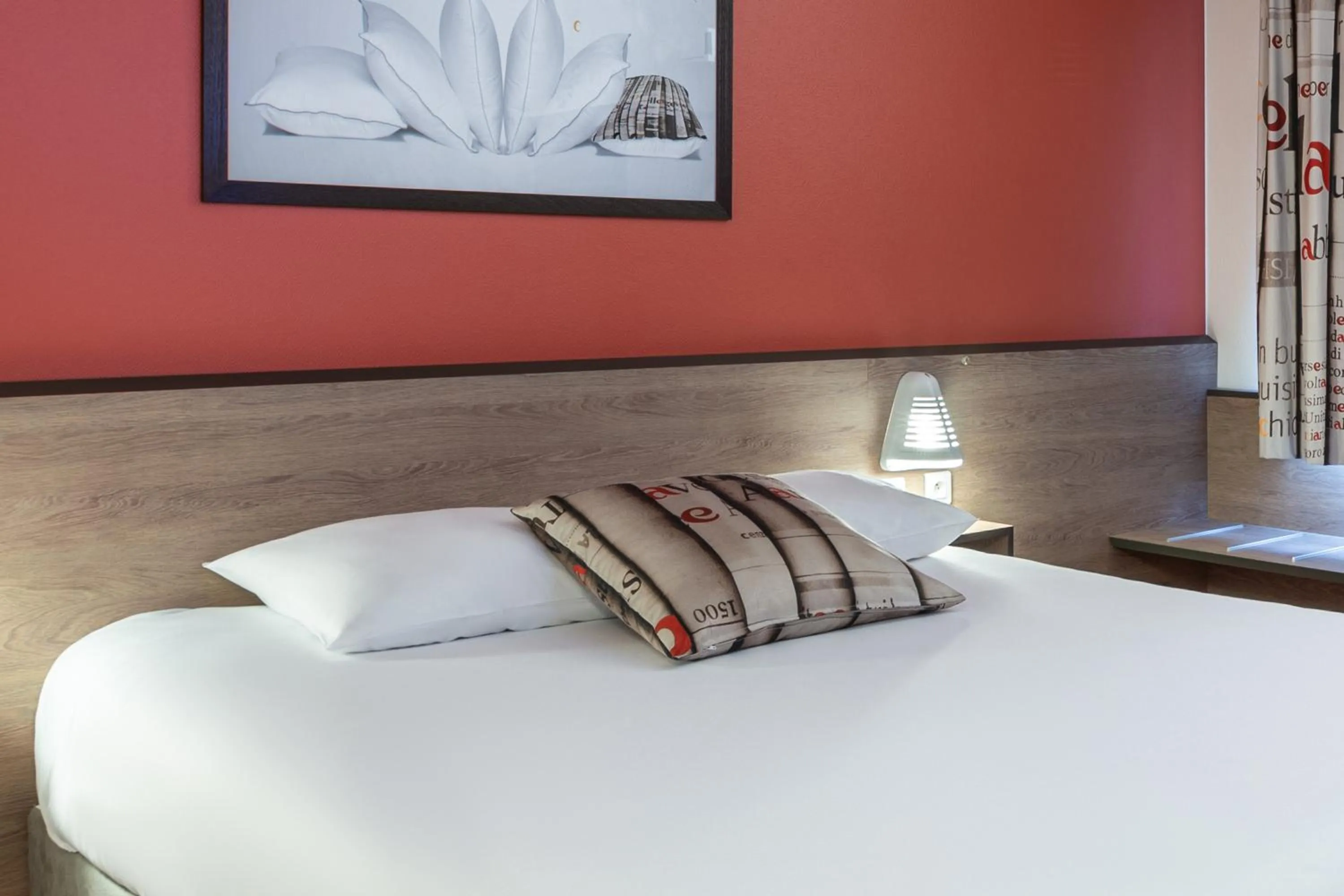 Bed in Ace Hôtel Chartres