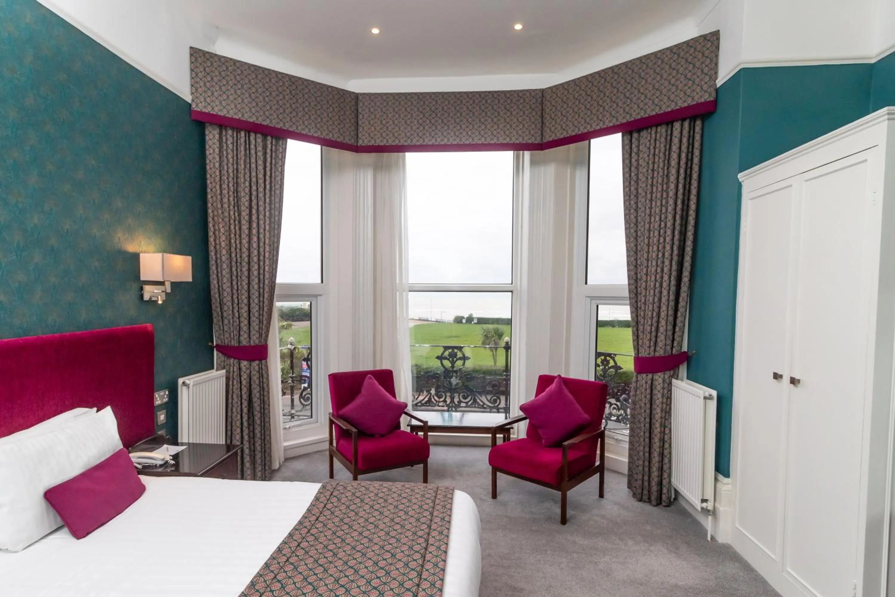 Bed in The Lansdowne, Eastbourne