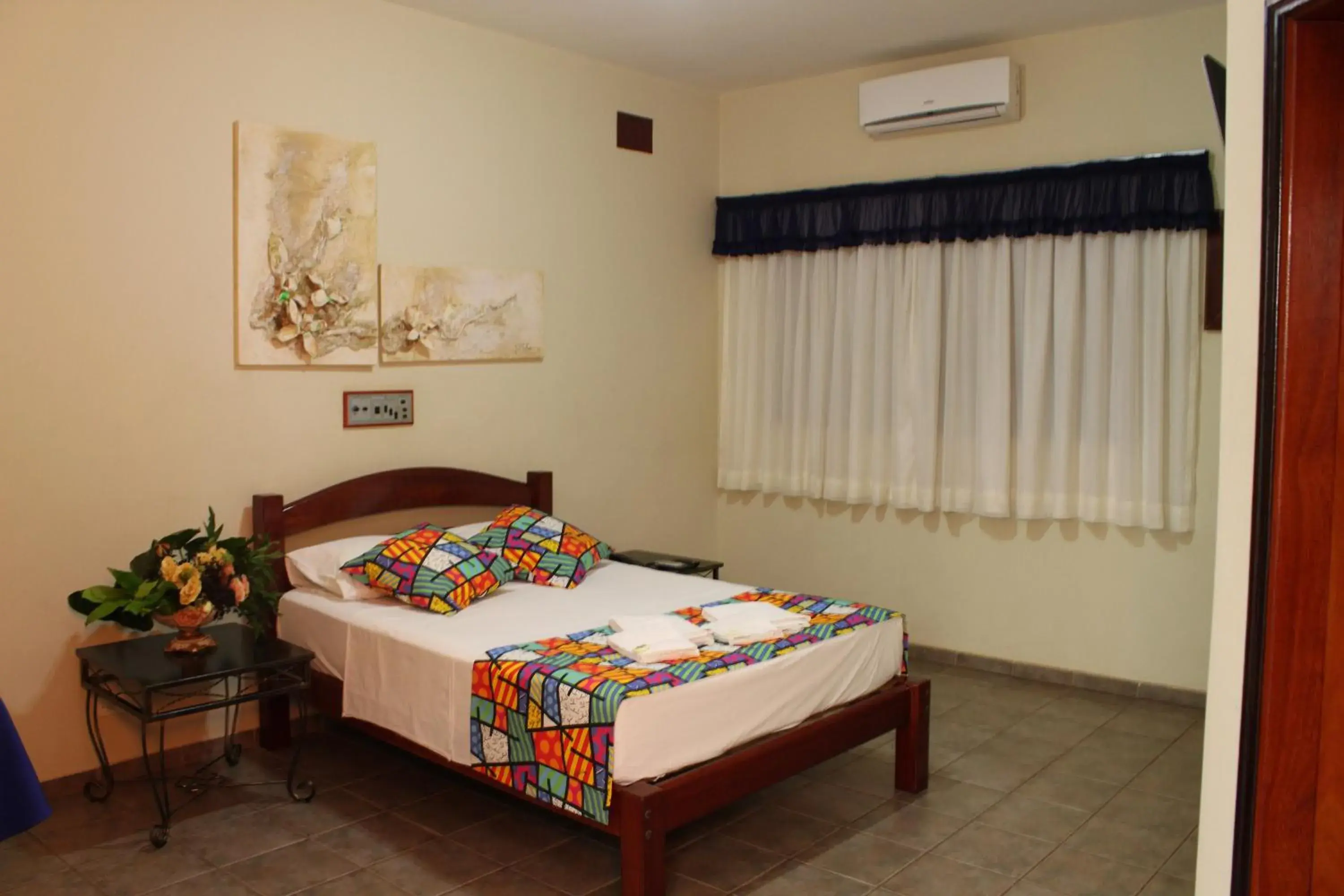 Deluxe Room - single occupancy in Grandes Lagos Park Hotel Deluxe Room - single occupancy in Grandes Lagos Park Hotel