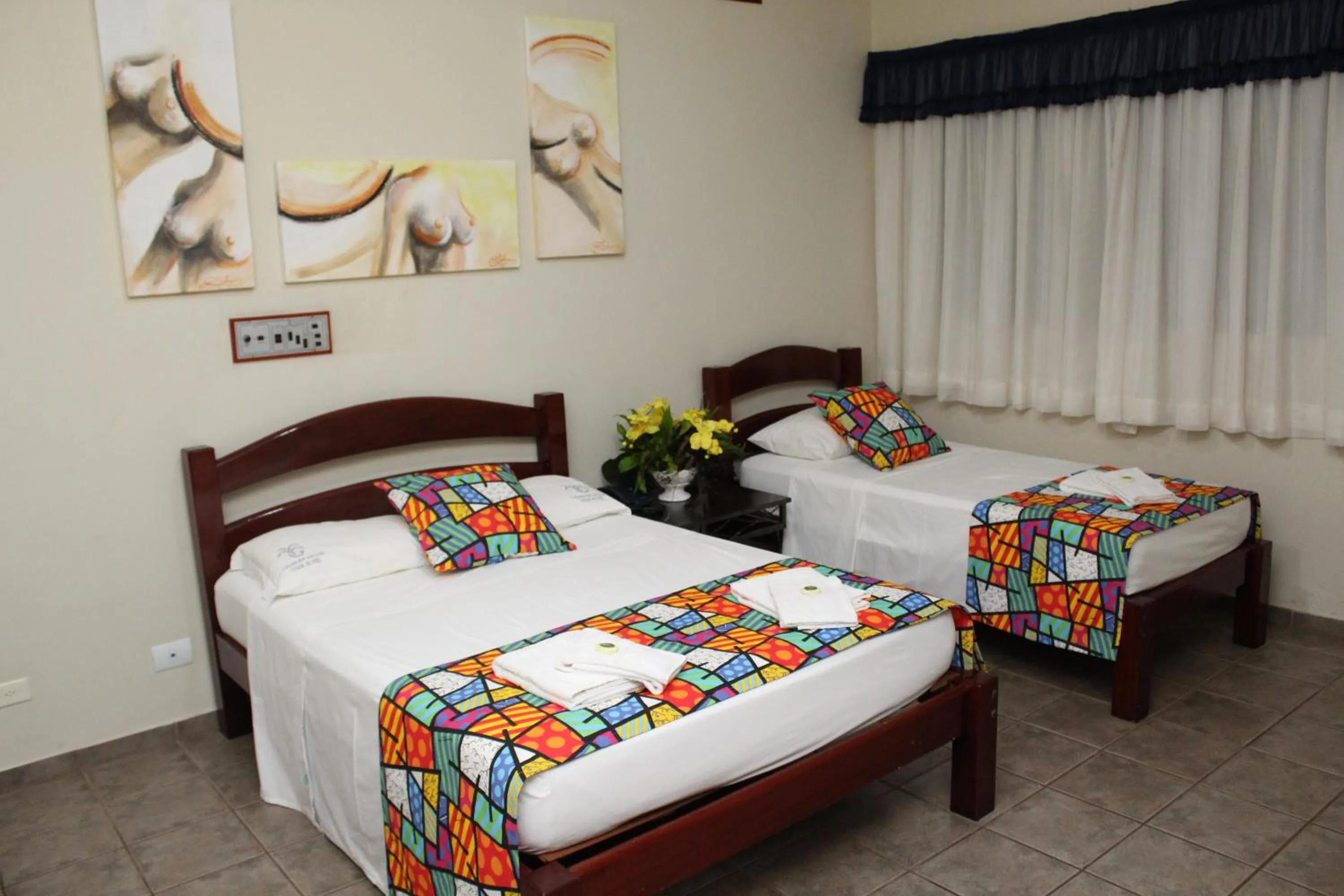 Bed in Grandes Lagos Park Hotel