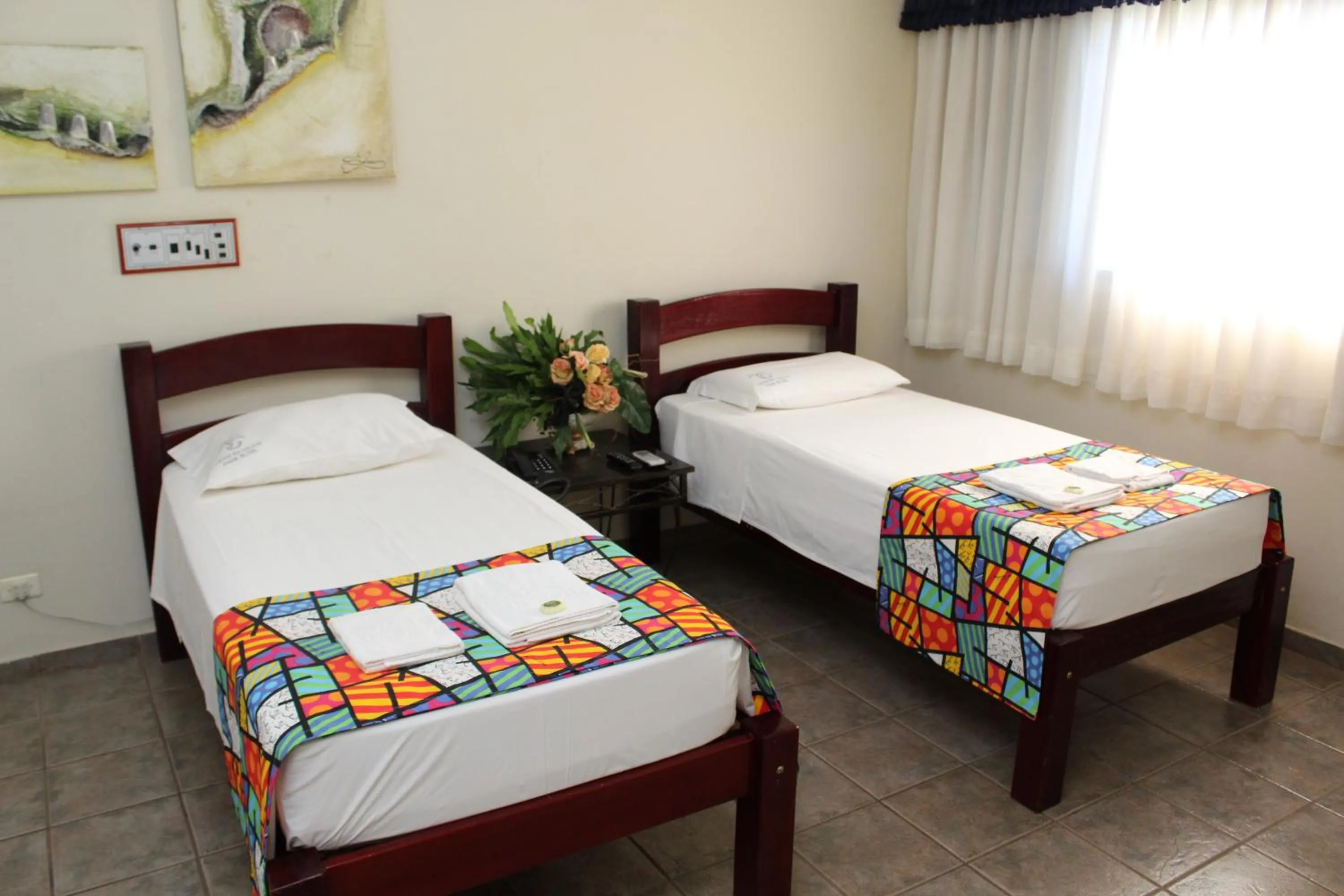 Bed in Grandes Lagos Park Hotel