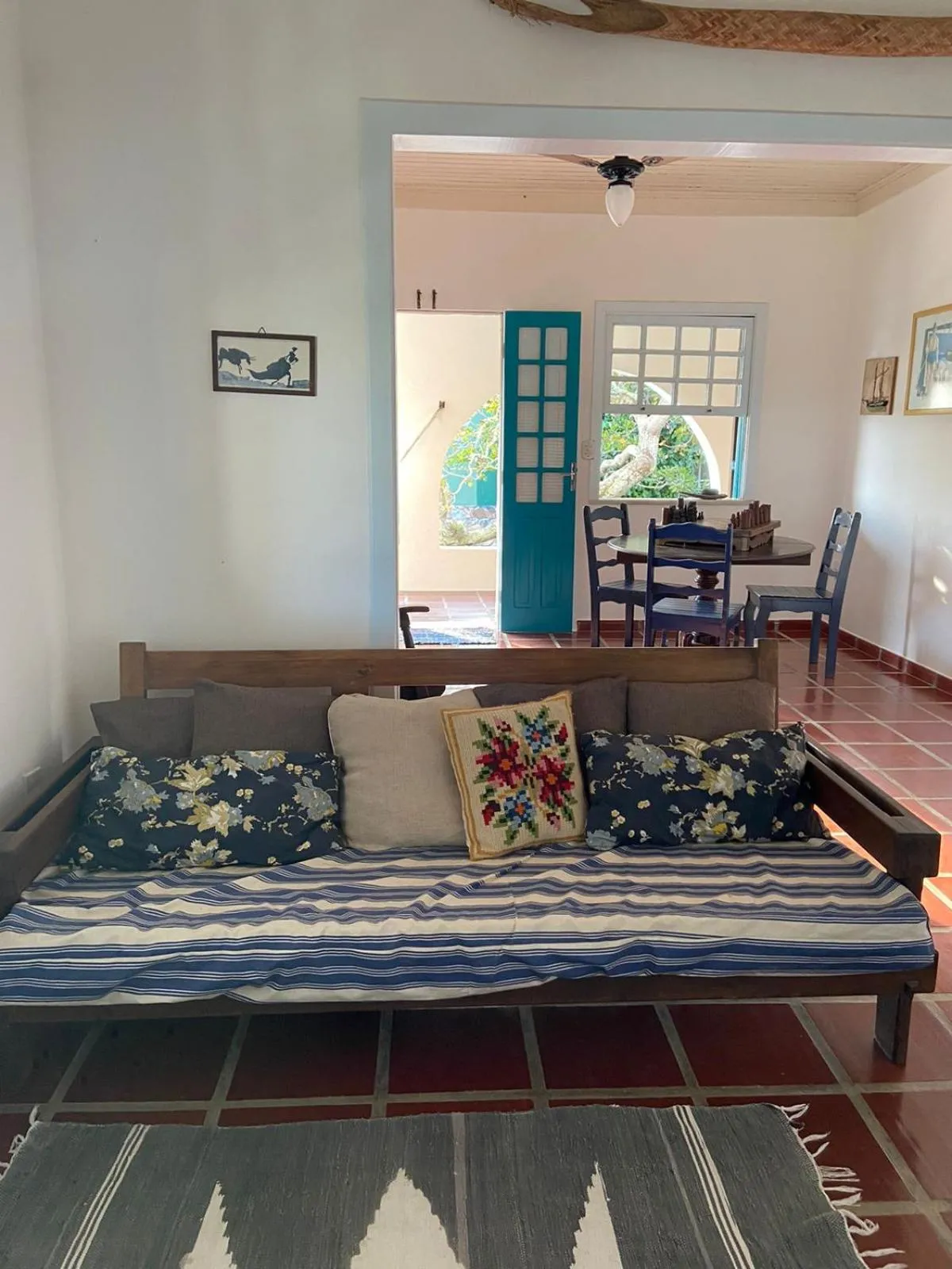 Seating area in Casa Dos Arcos Bed and Breakfast